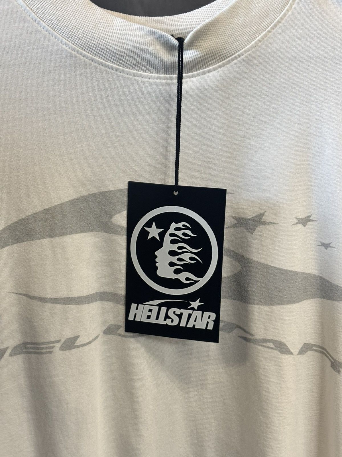 HELLSTAR HELLSTAR CURSIVE WHITE LOGO LONGSLEEVE SIZE L Size US L / EU 52-54 / 3 - 9 Thumbnail