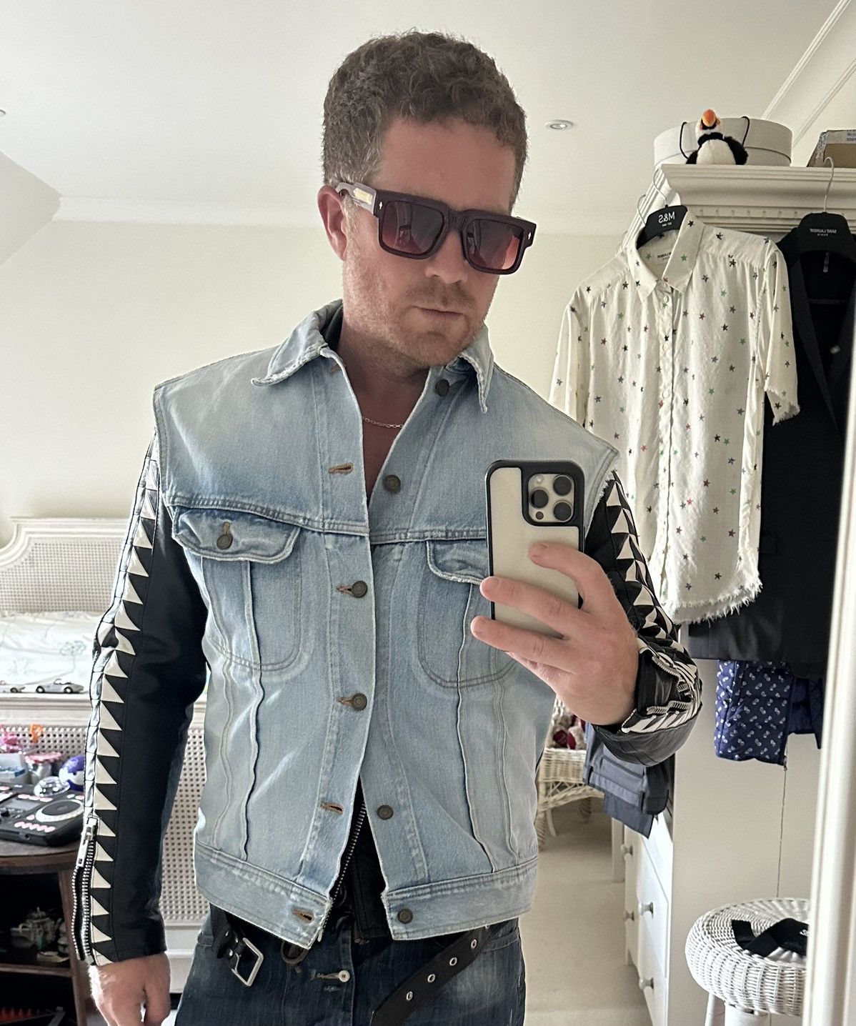 Saint Laurent Paris Ss16 Surf Sound Saint Laurent grail sleeveless denim jacket Size US XL / EU 56 / 4 - 5 Thumbnail