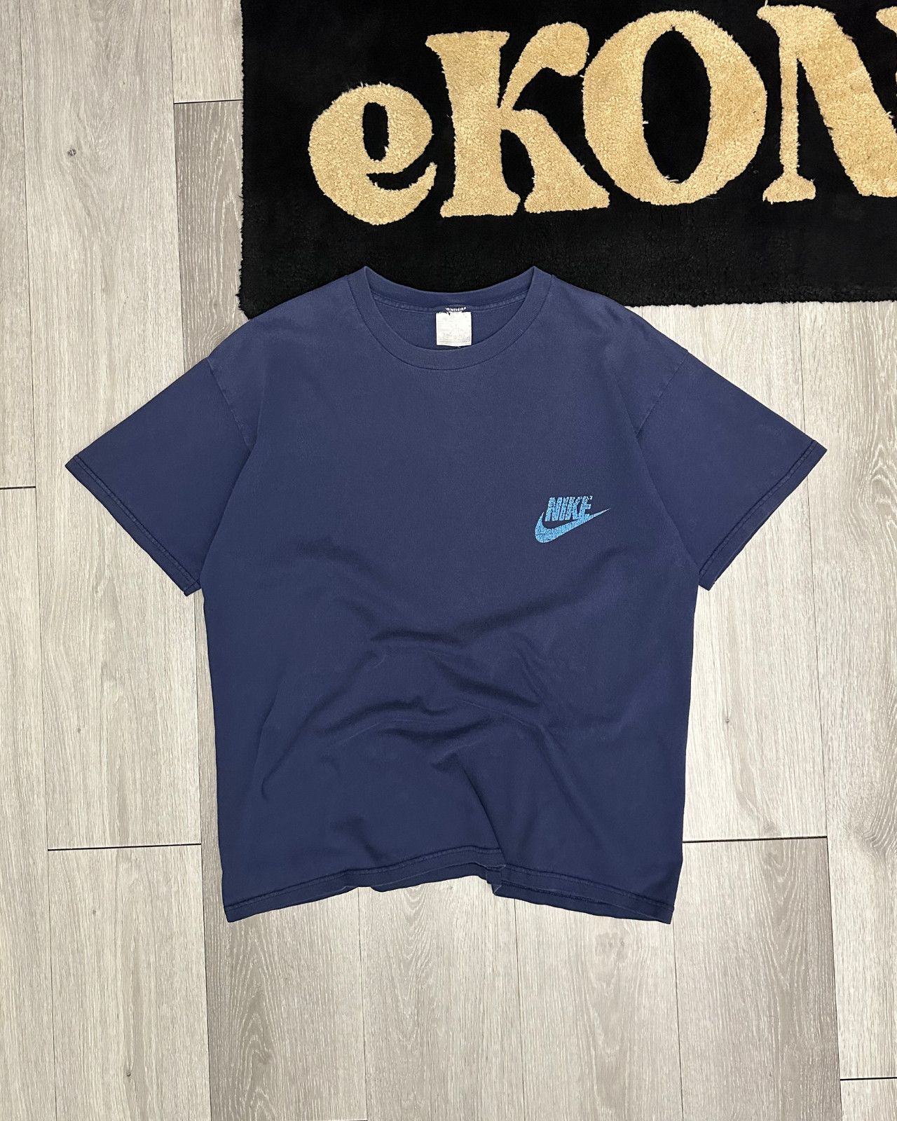 Nike Vintage 90's Nike Oversized Heavyweight Blue T-Shirt - Large Size US L / EU 52-54 / 3 - 1 Thumbnail