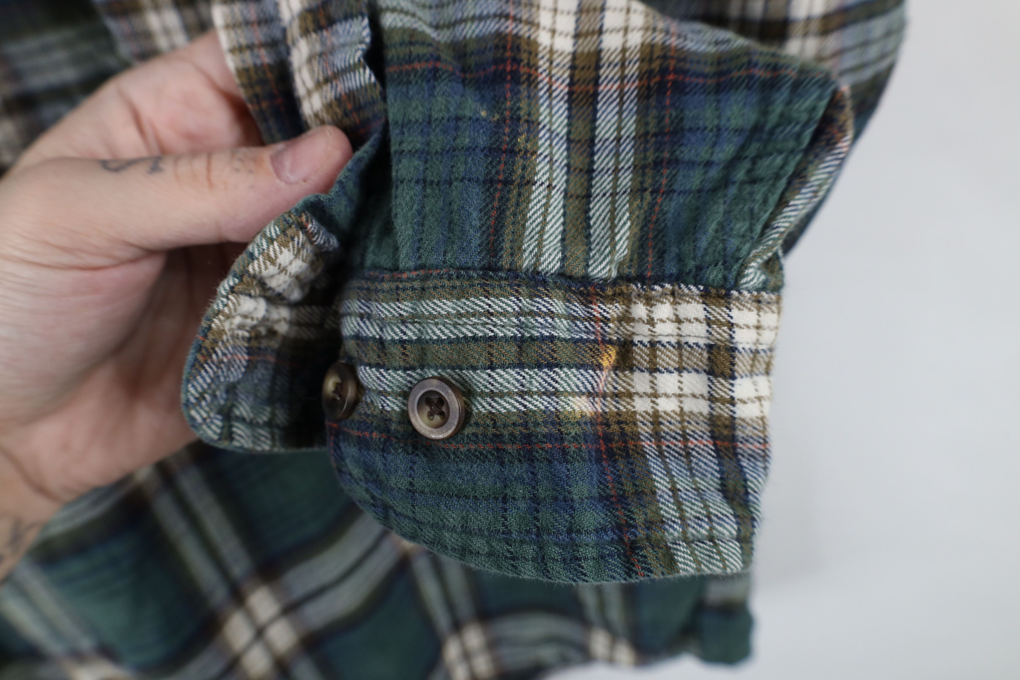Eddie Bauer × Vintage Vintage 90s Eddie Bauer Flannel Collared Button Shirt Plaid Size US L / EU 52-54 / 3 - 4 Thumbnail