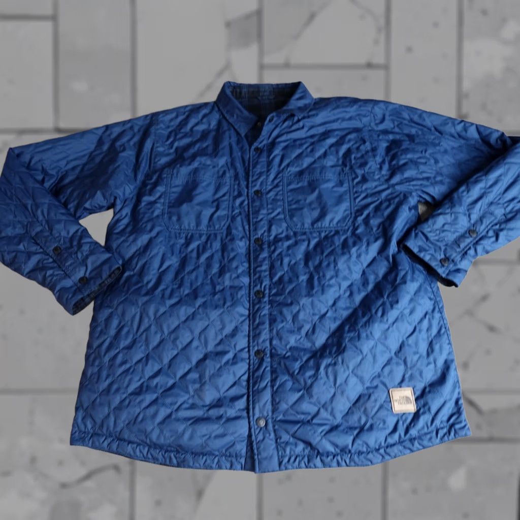 The North Face The North Face Jacket XL Blue Reversible Quilted Outdoor Mens Windproof Winter Fall Hiking Storm Coat Size US XL / EU 56 / 4 - 1 Thumbnail
