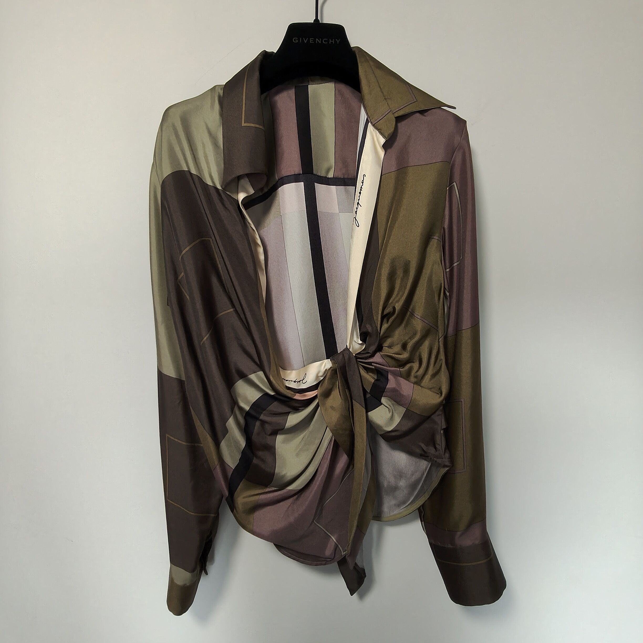 Jacquemus Bahia silk shirt Size XS / US 0-2 / IT 36-38 - 1 Thumbnail