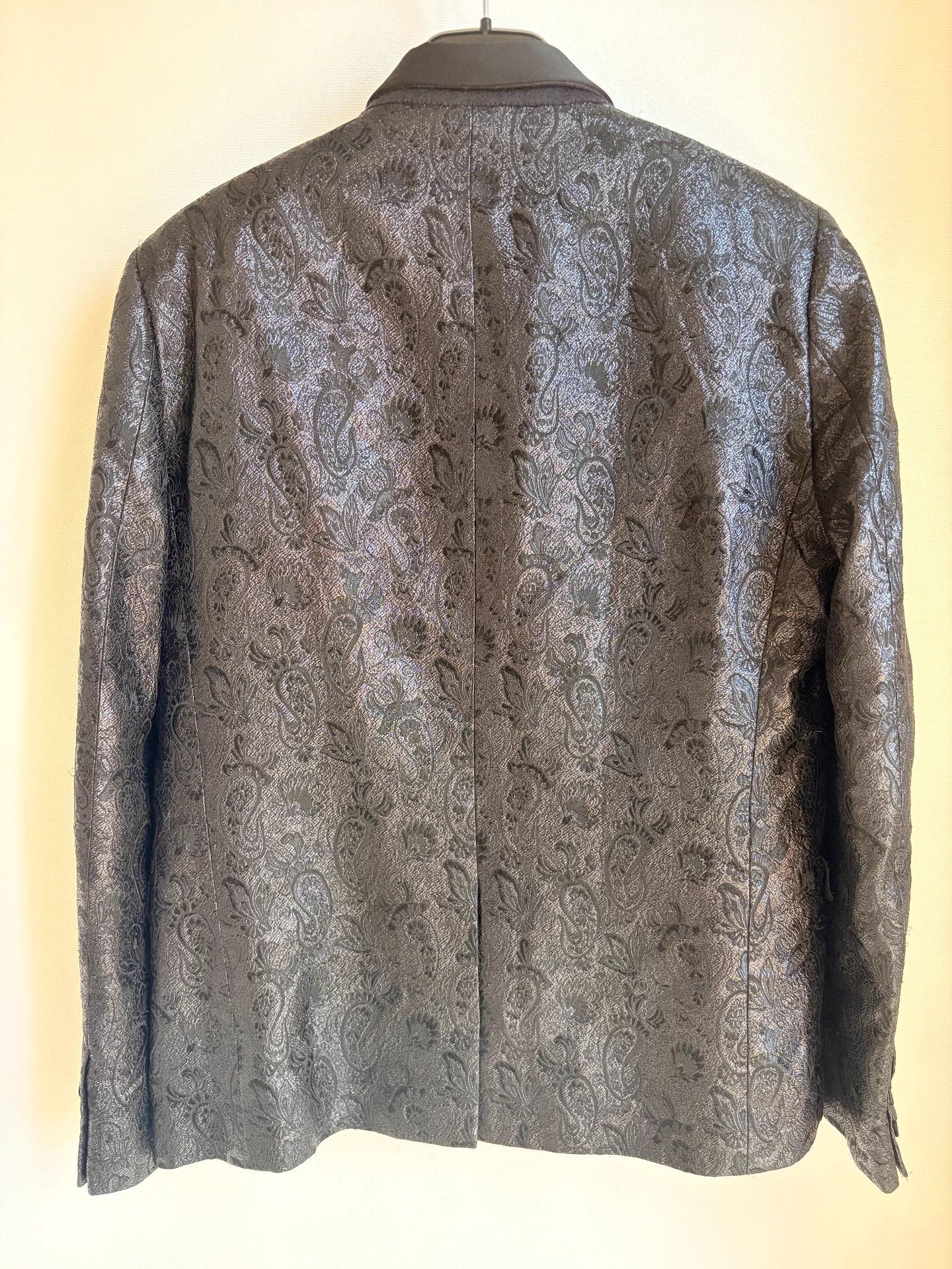 Saint Laurent Paris SLP 15SS Shawl Collar Black Paisley Jacquard Dinner Jacket Size 52R - 2 Thumbnail