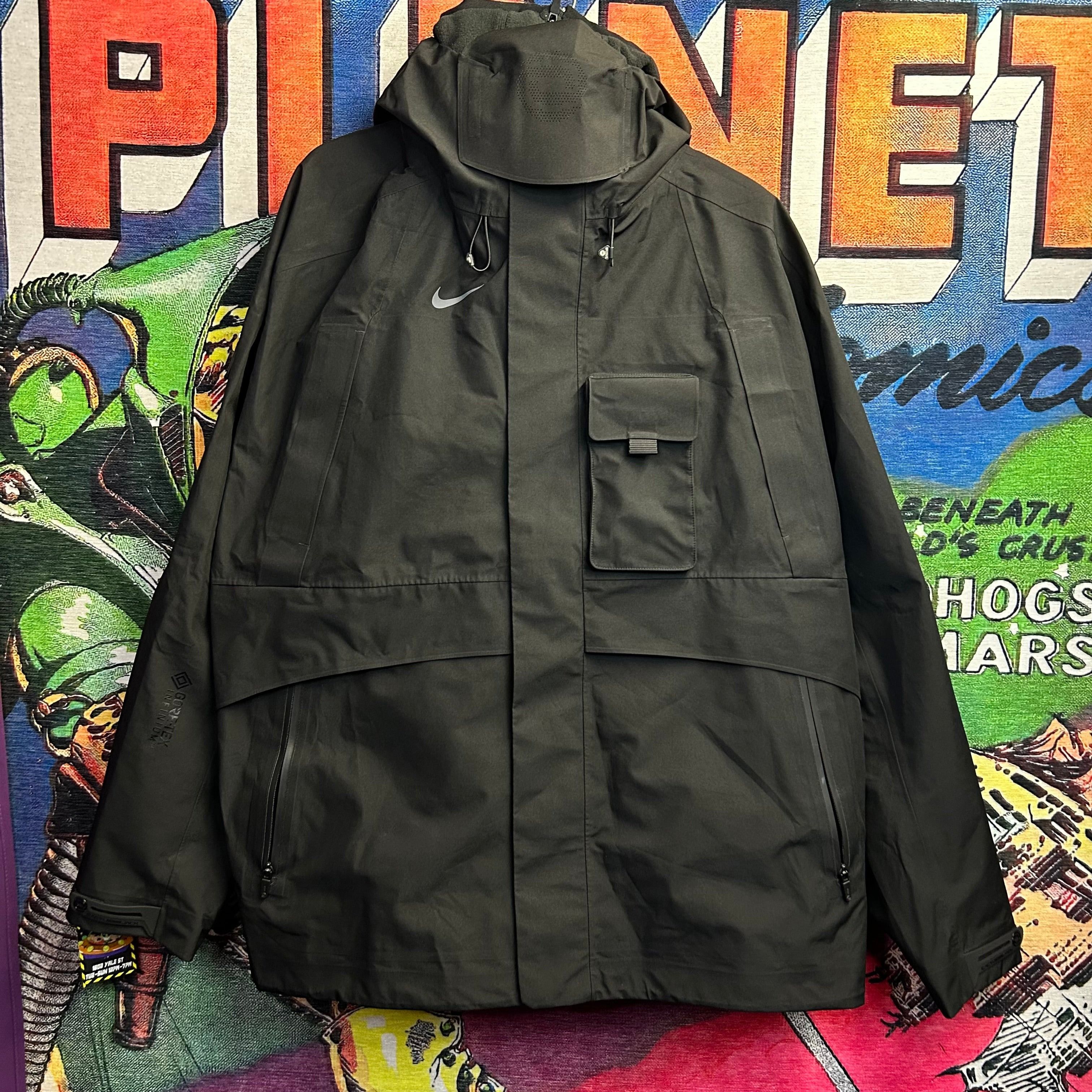 Image of Goretex x Nike Travis Scott Cactus Jack X Nike Gore Tex Jacket Size 2Xl in Black, Men's