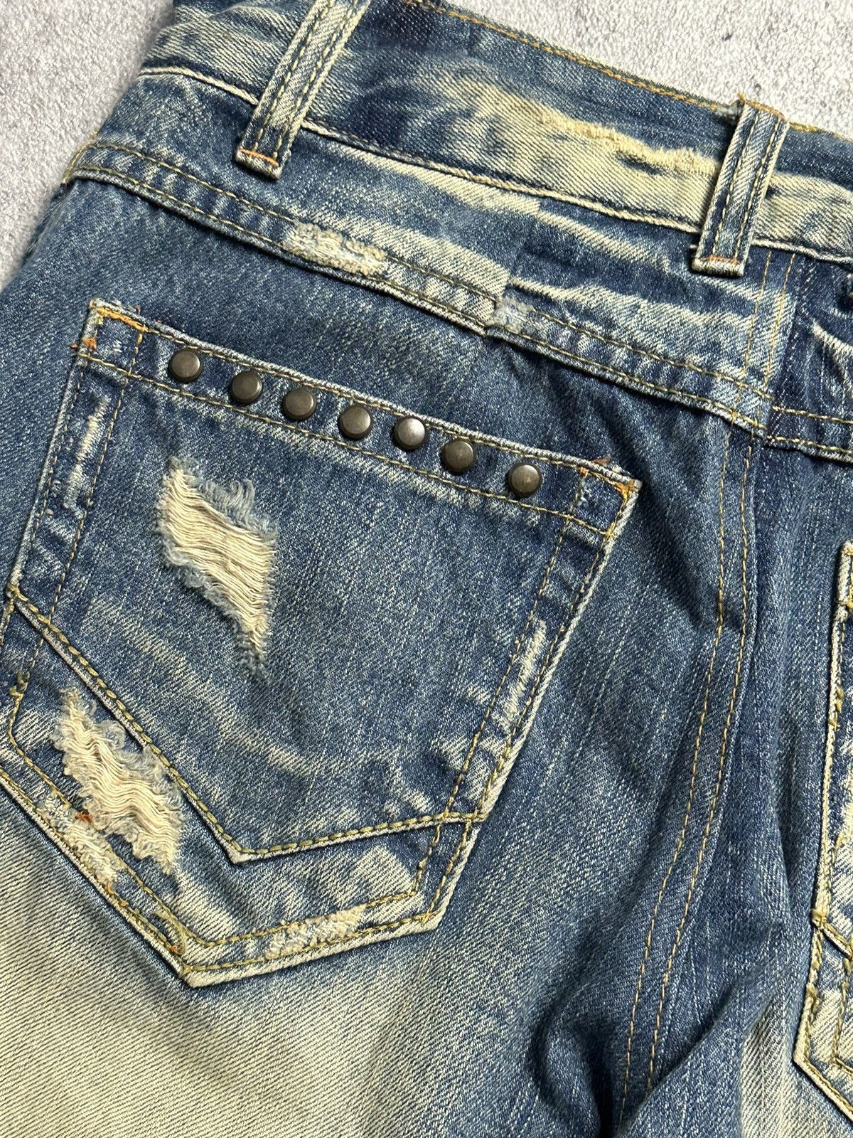 Tornado Mart 90s Japanese Lolita Distressed Studded Mud Wash Denim Jeans Size US 28 / EU 44 - 12 Thumbnail