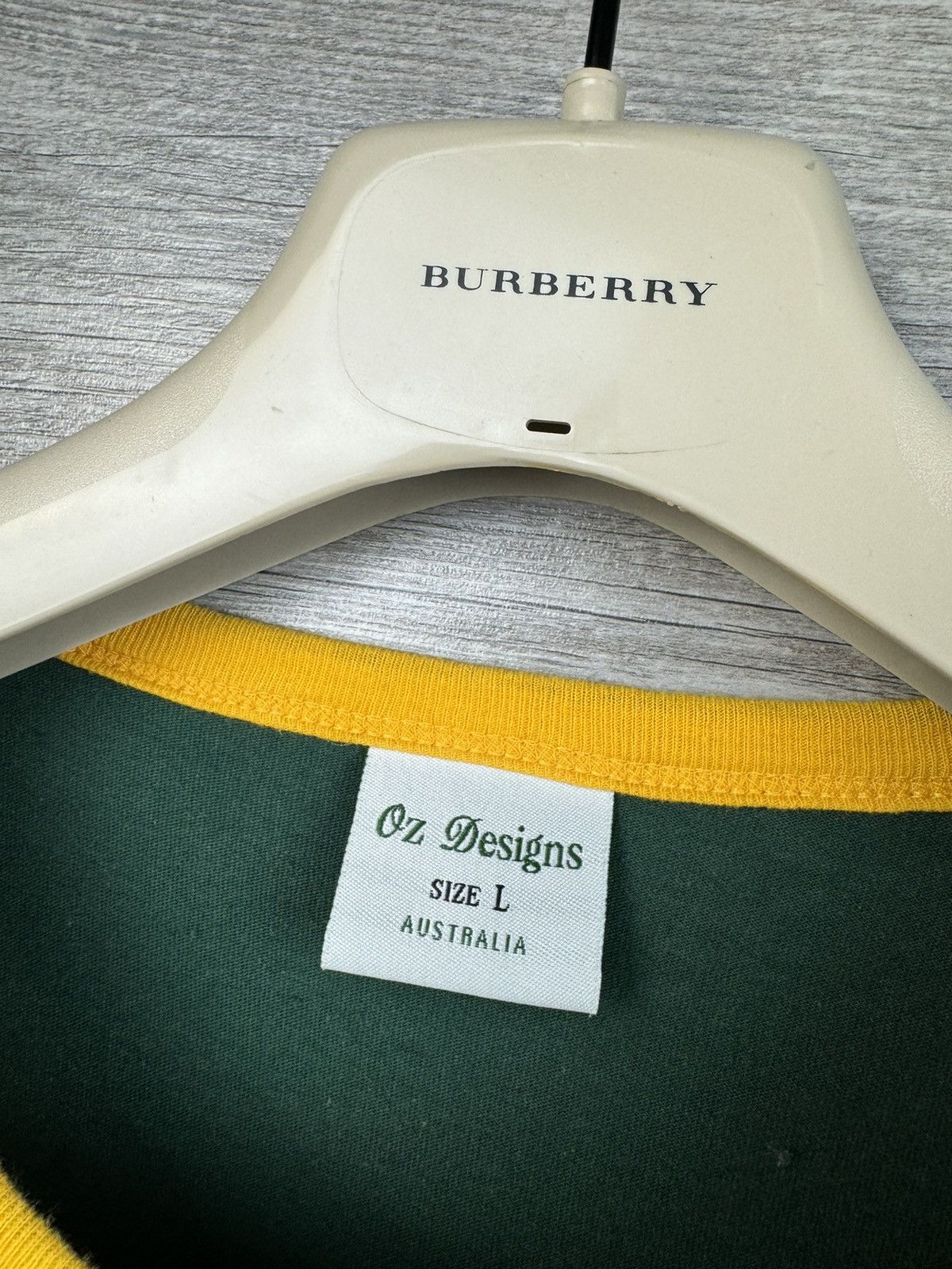 Other Australia 🇦🇺 Tee Vintage T-Shirt size L Size US L / EU 52-54 / 3 - 6 Thumbnail