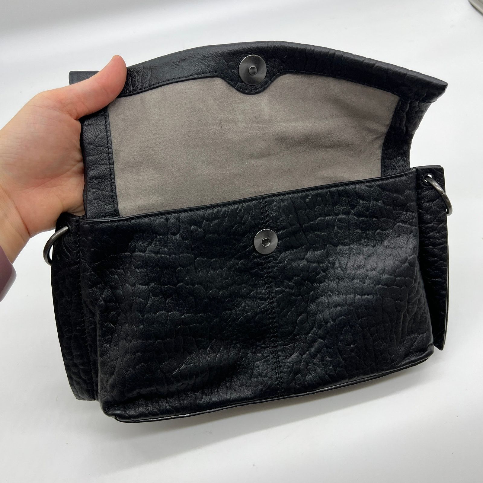 Other Vince Camuto Bubble Lamb Leather Livy Crossbody Bags Black Size ONE SIZE - 12 Thumbnail