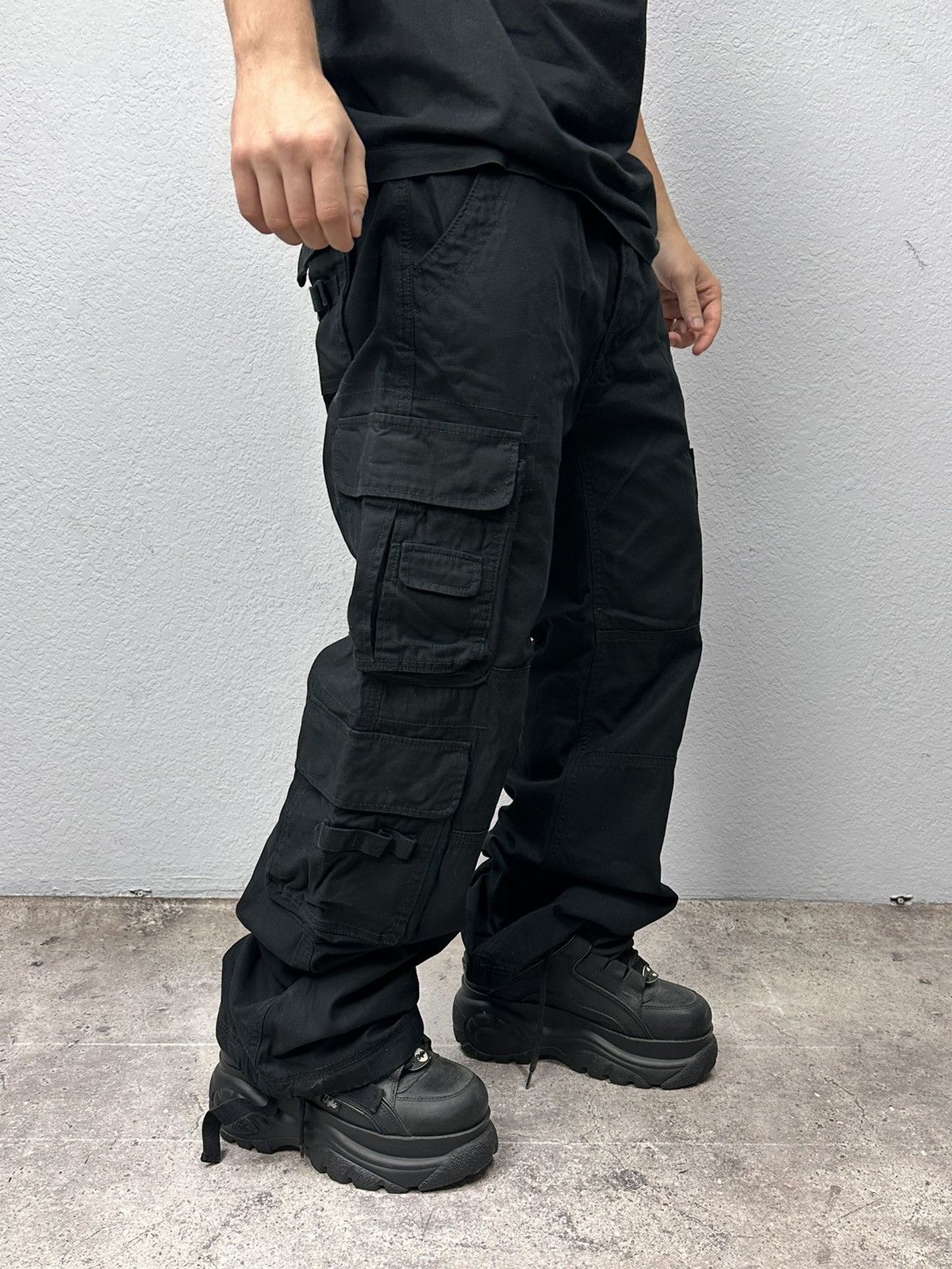 Raf Simons Vintage Brandit Black Multi Pocket Streetwear Japan Style Size US 36 / EU 52 - 1 Thumbnail