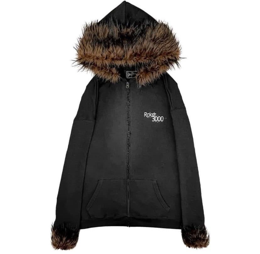 Hoodie With Fur Hood | Grailed