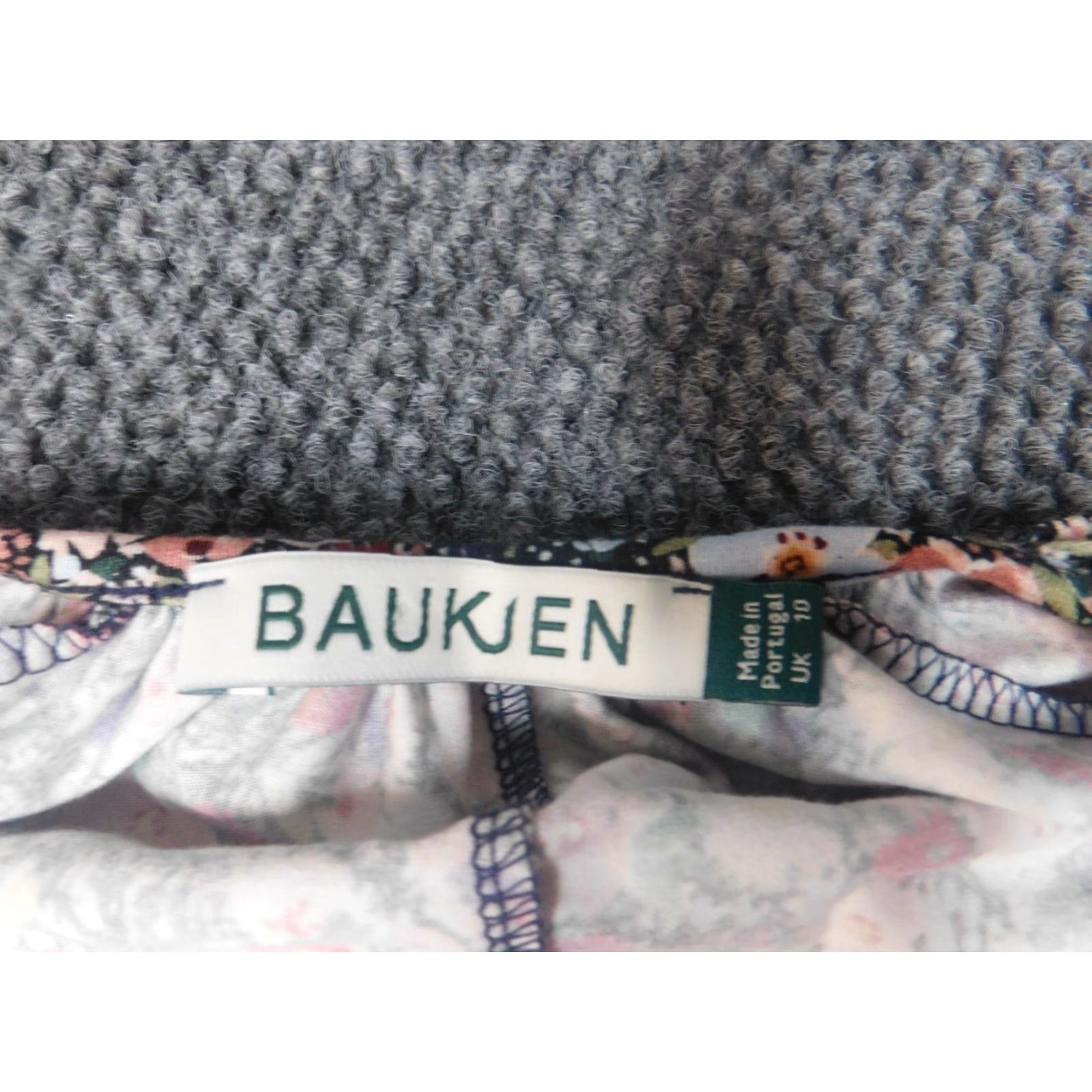 Vintage Baukjen Womens Blouse 6 Blue Floral Button Down Long Sleeve Round Neck Pullover Casual Regular Viscose Down Button Size M / US 6-8 / IT 42-44 - 6 Thumbnail