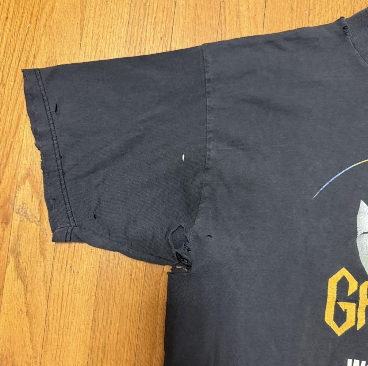 Other Vintage Gargoyles Tee Size US L / EU 52-54 / 3 - 4 Thumbnail