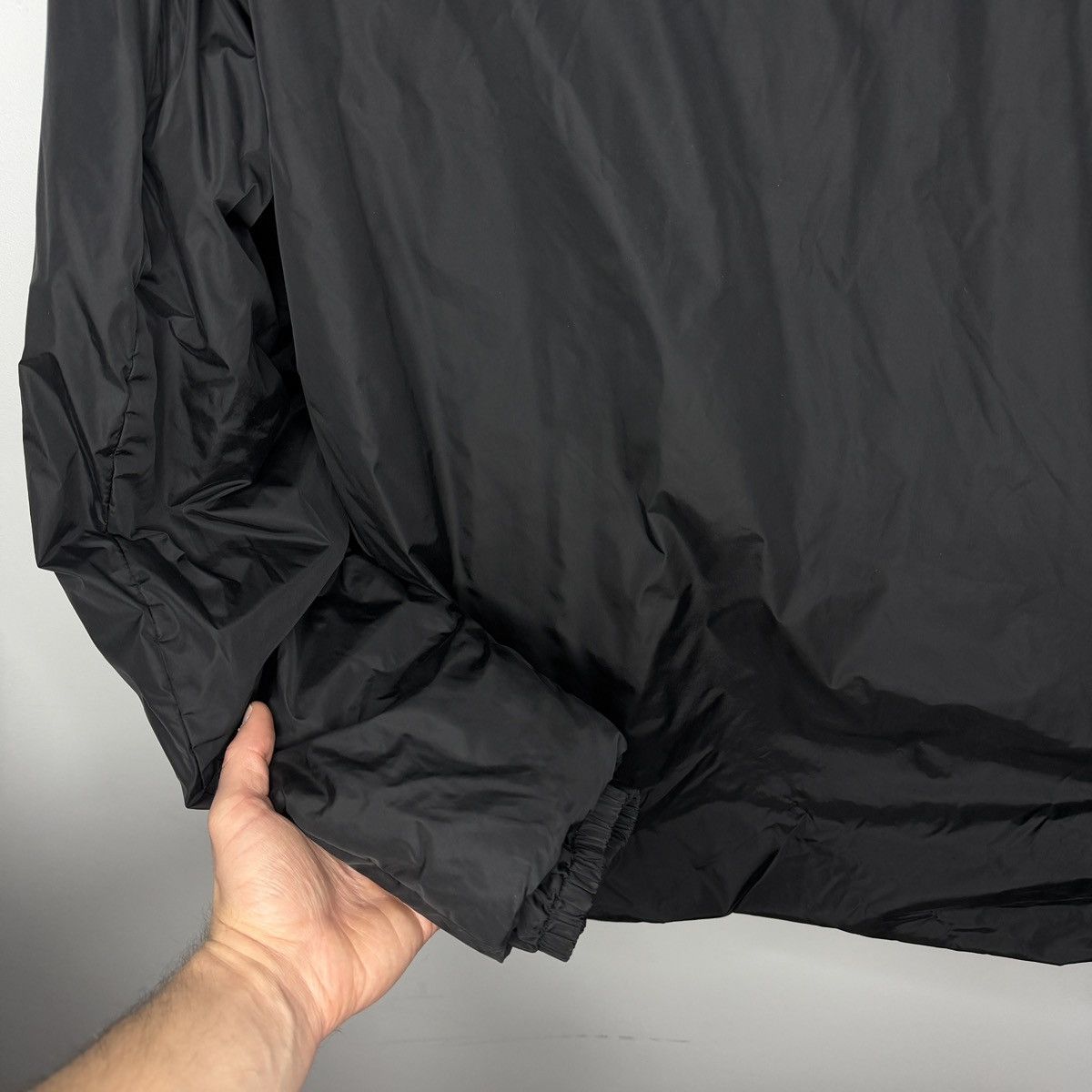 Prada Prada Nylon Black Jacket Padded Hooded Size US L / EU 52-54 / 3 - 10 Thumbnail