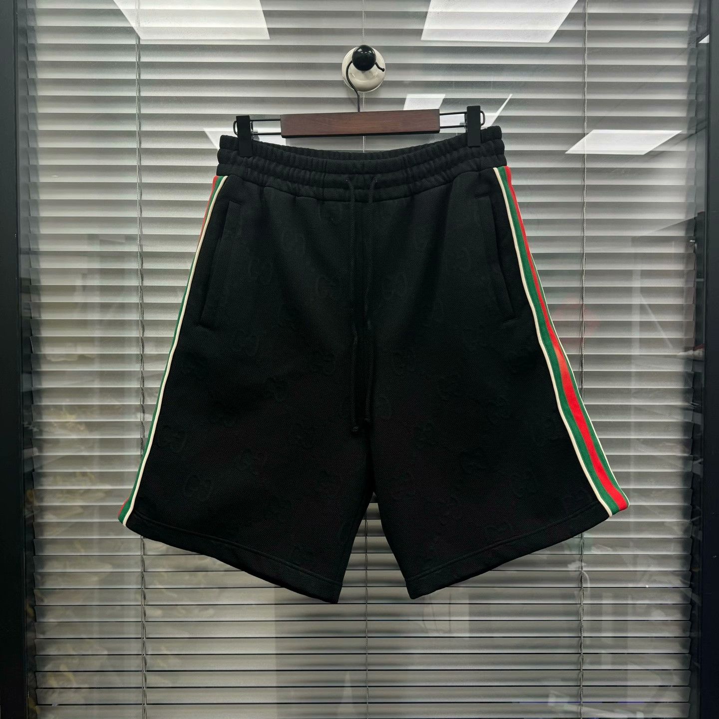 Gucci Gucci Retro Black Casual Pants XS Men Size US 28 / EU 44 - 1 Thumbnail