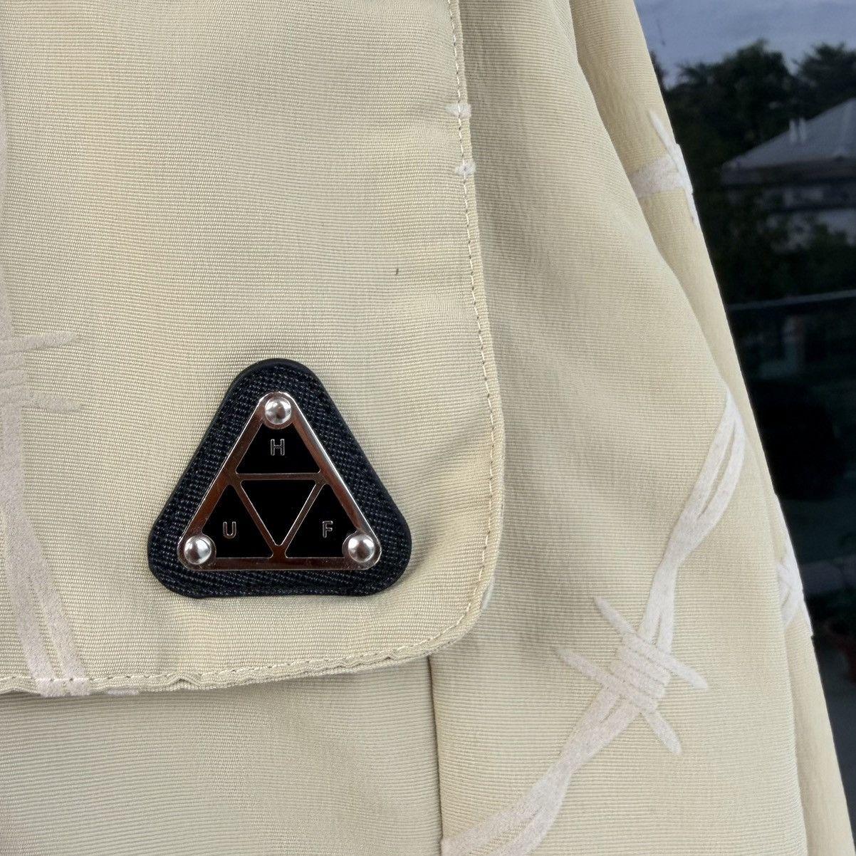 Huf HUF Barbed Wire Jacket Beige Hooded Streetwear UtilityJacket Size US L / EU 52-54 / 3 - 5 Thumbnail