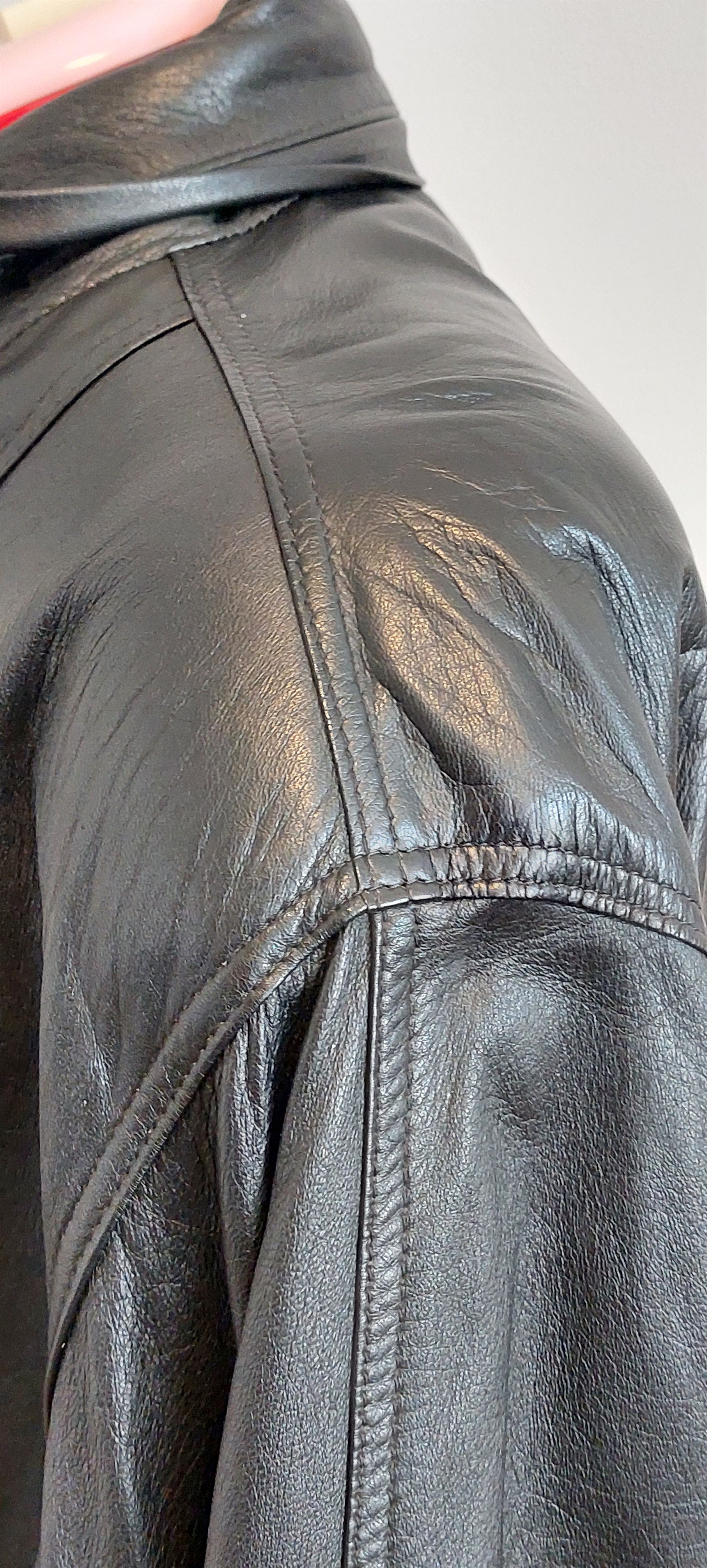 Vintage Vintage Italian Leather Bomber Jacket L Size US L / EU 52-54 / 3 - 7 Thumbnail