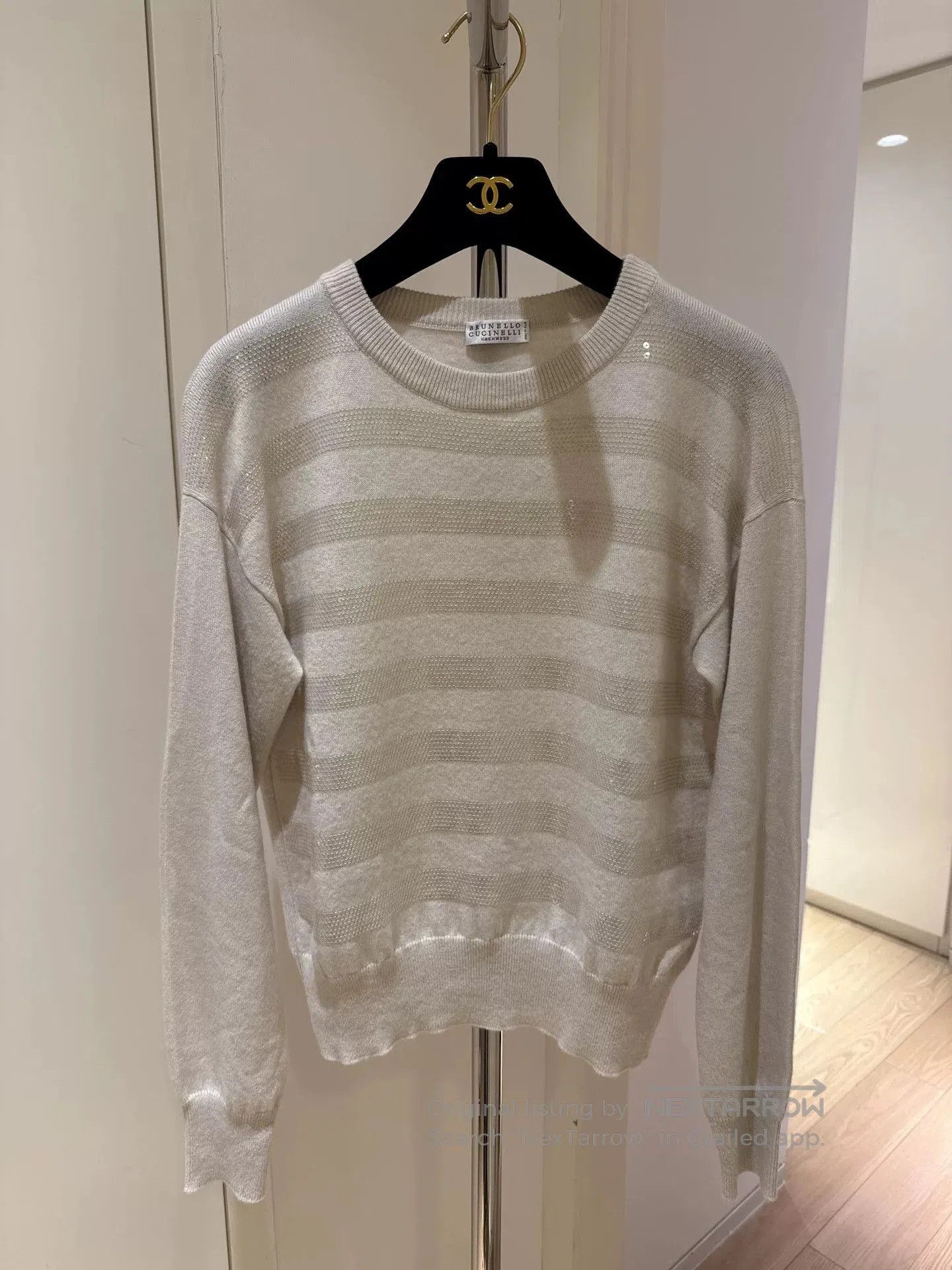 Brunello Cucinelli Brunello Cucinelli Oatmeal Sequin Sweater S. Size US S / EU 44-46 / 1 - 1 Thumbnail