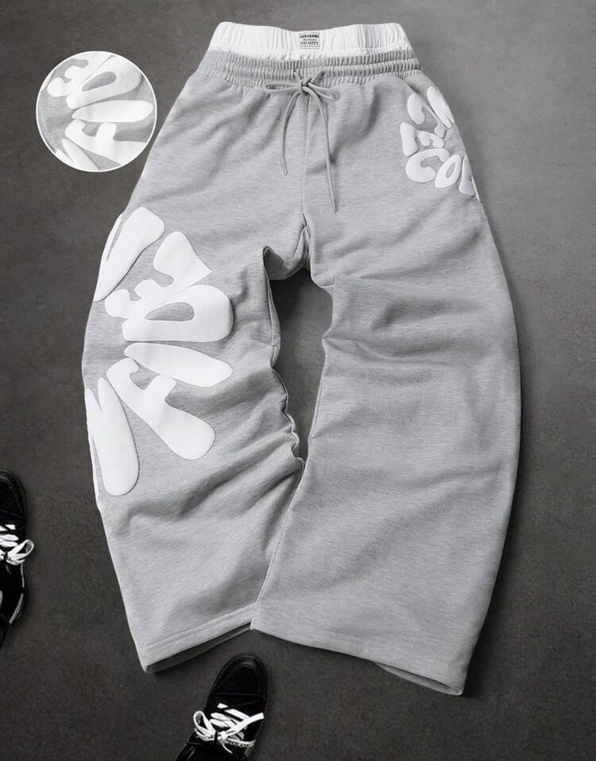 Japanese Brand Letter Print Sweatpants Size US 29 - 3 Thumbnail