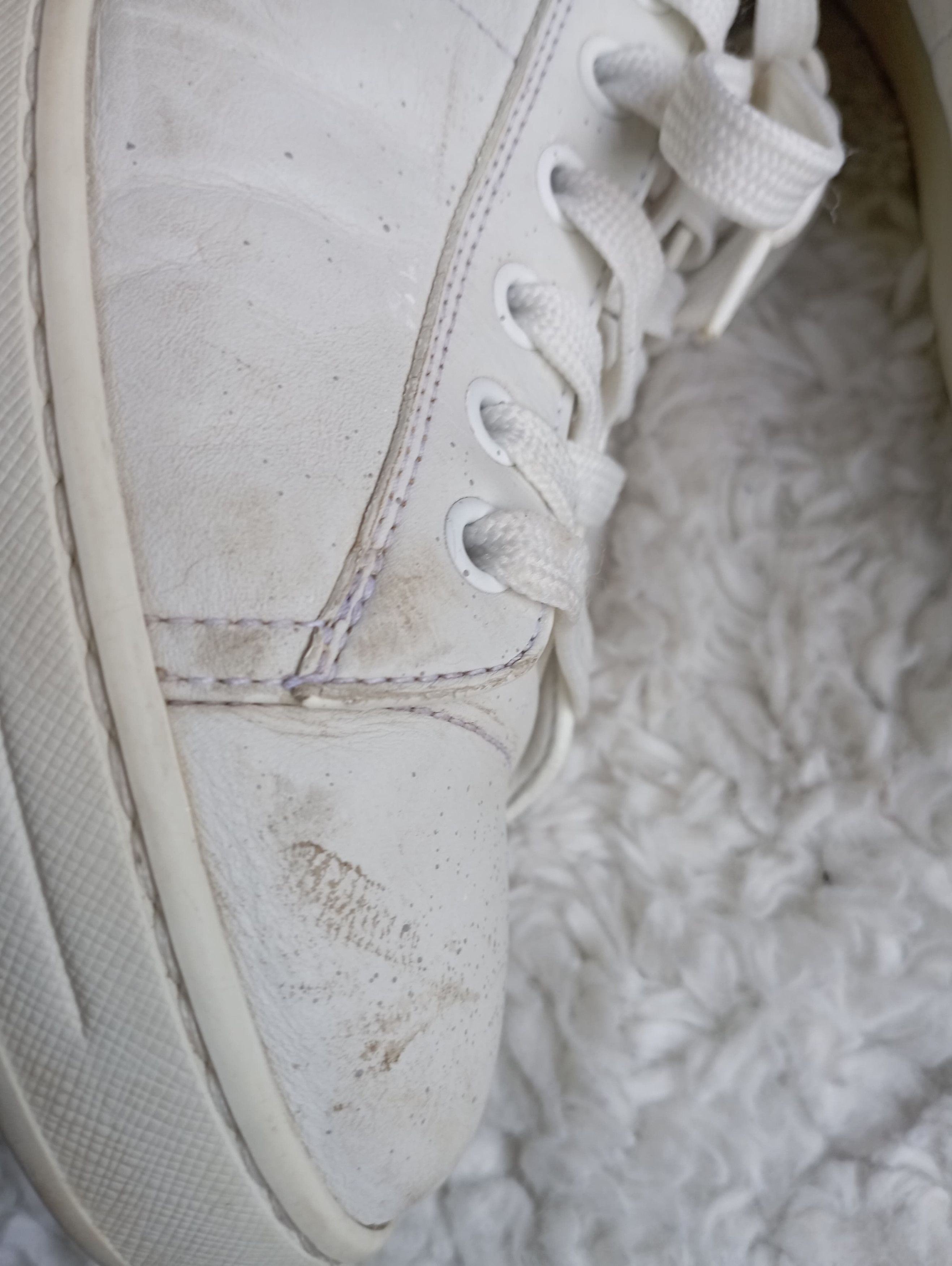 Prada Prada White Classic Shoes w/ Rubber Soles Size UK 7 Men US 9 Size US 7.5 / EU 40-41 - 8 Thumbnail