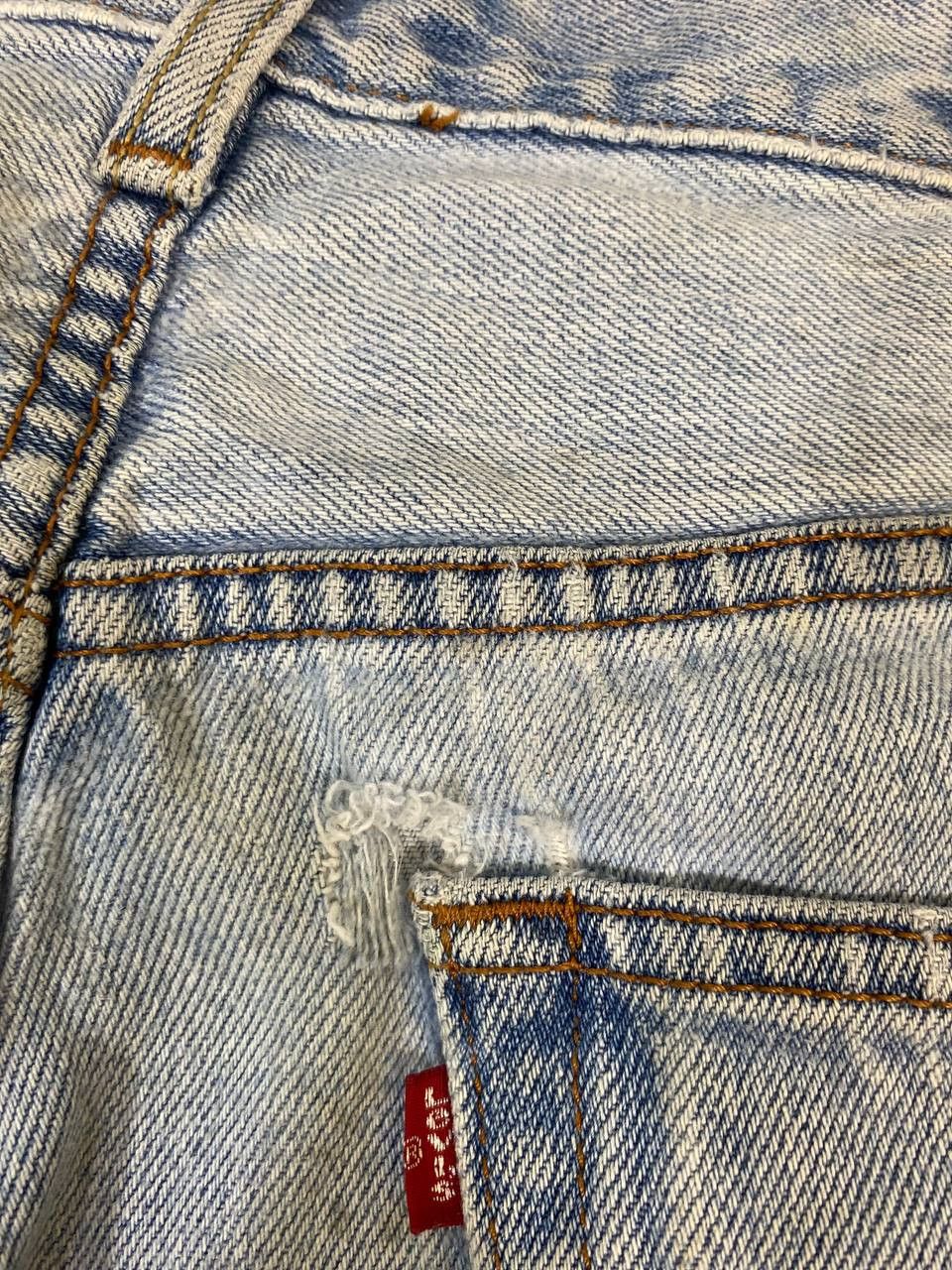 Levi's vintage levis 505 paint splatter denim nice design Size US 34 / EU 50 - 6 Thumbnail
