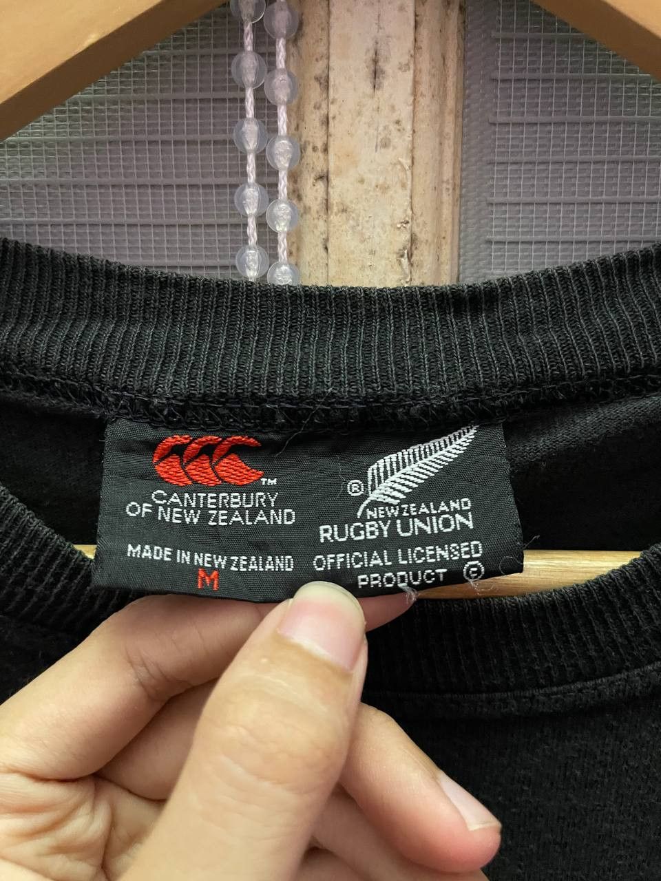 Canterbury of New Zealand Vintage 90s All Blacks of New Zealand Rugby Tees Size US L / EU 52-54 / 3 - 4 Thumbnail