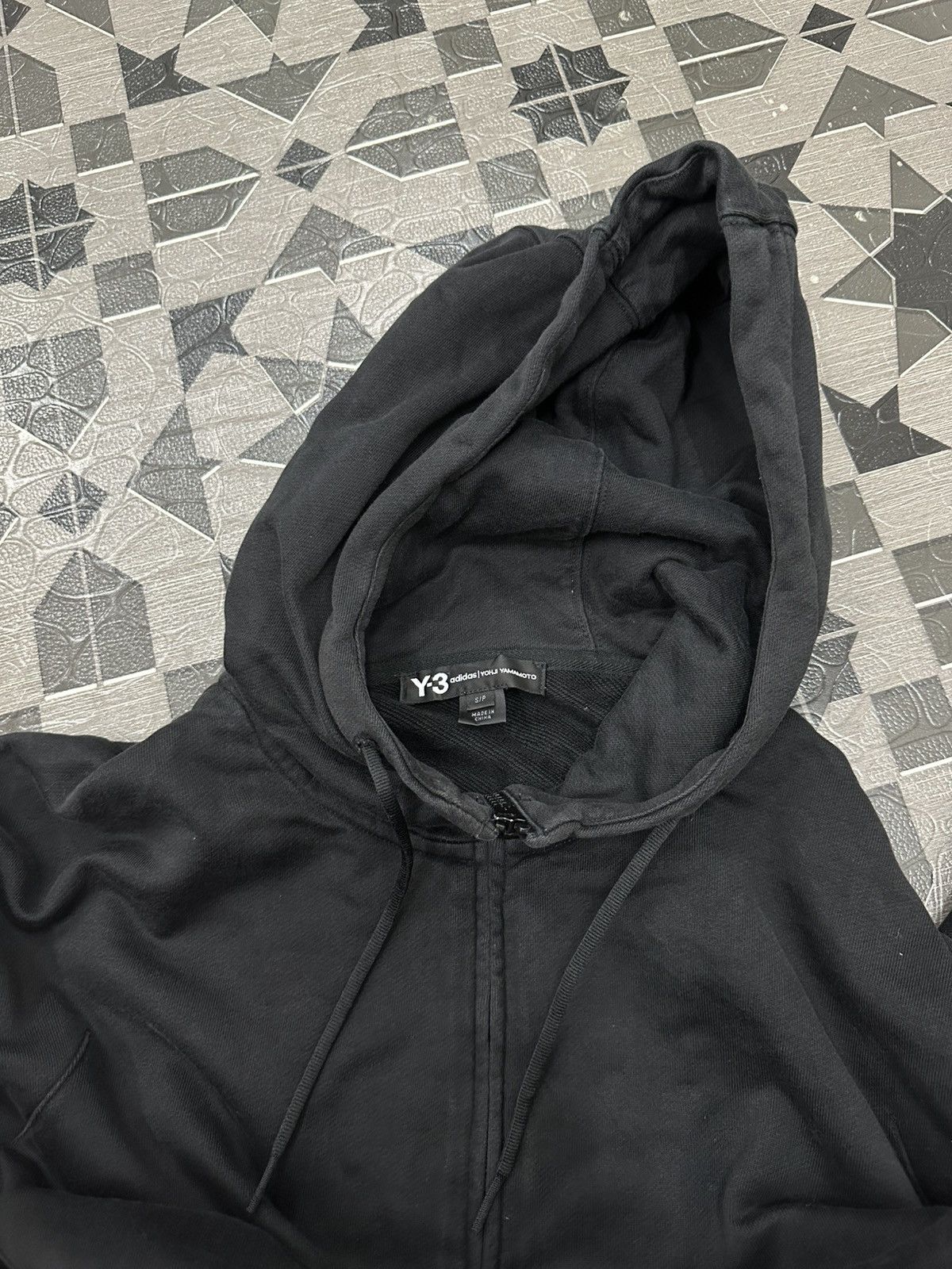 Y-3 Y-3 Yohji Yamamoto Logo Hoodies in Black Size US M / EU 48-50 / 2 - 11 Thumbnail