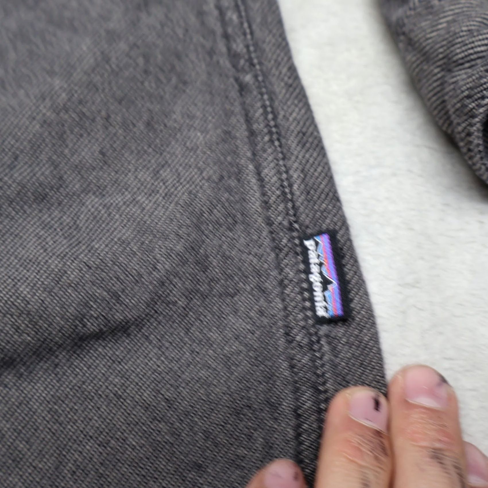 Patagonia Patagonia Fjord Flannel Shirt Mens XL Black Long Sleeve Button Down Casual Size US XL / EU 56 / 4 - 4 Thumbnail