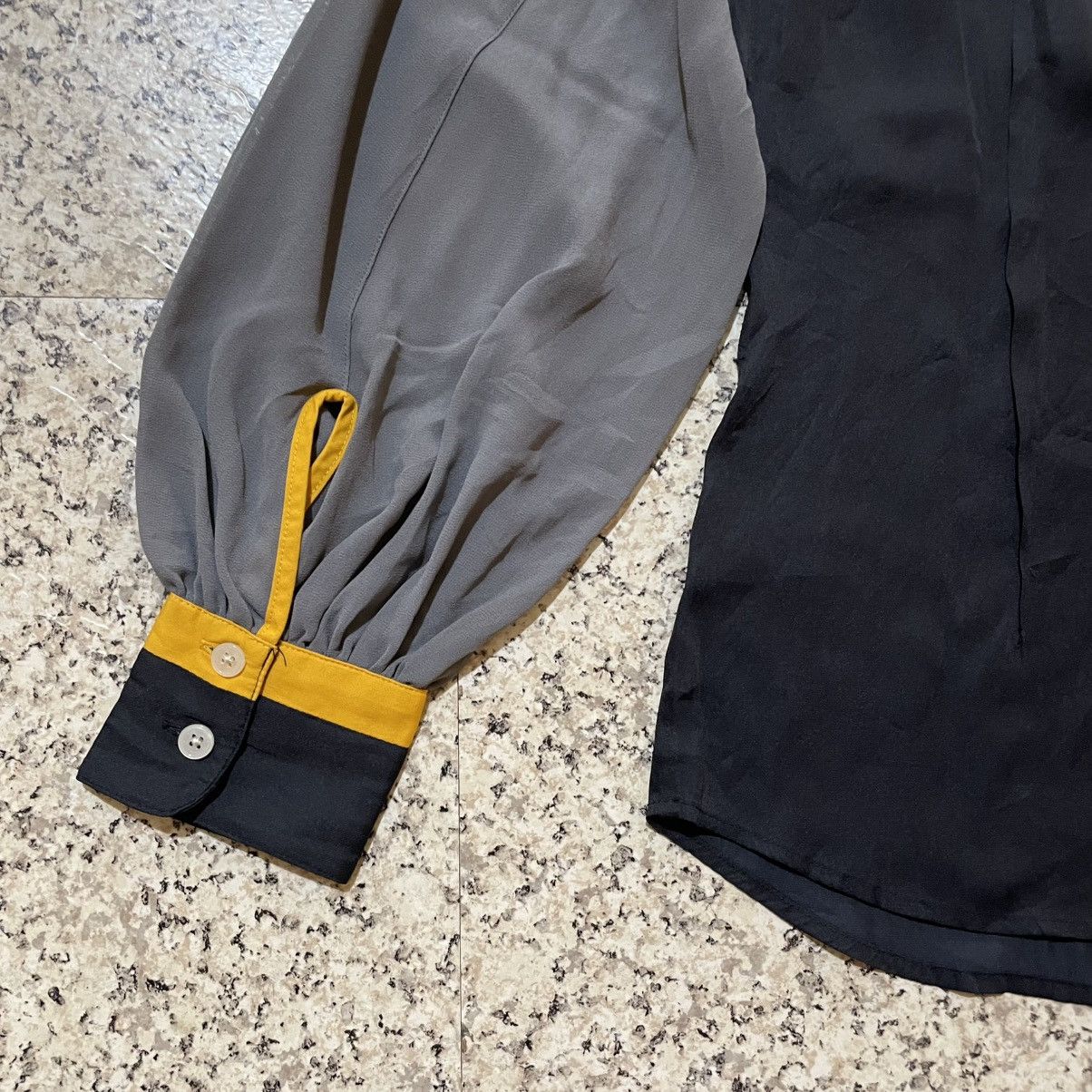 GU × Undercover GU x Undercover Color-block Balloon Sleeve Blouse size S Size S / US 4 / IT 40 - 13 Thumbnail