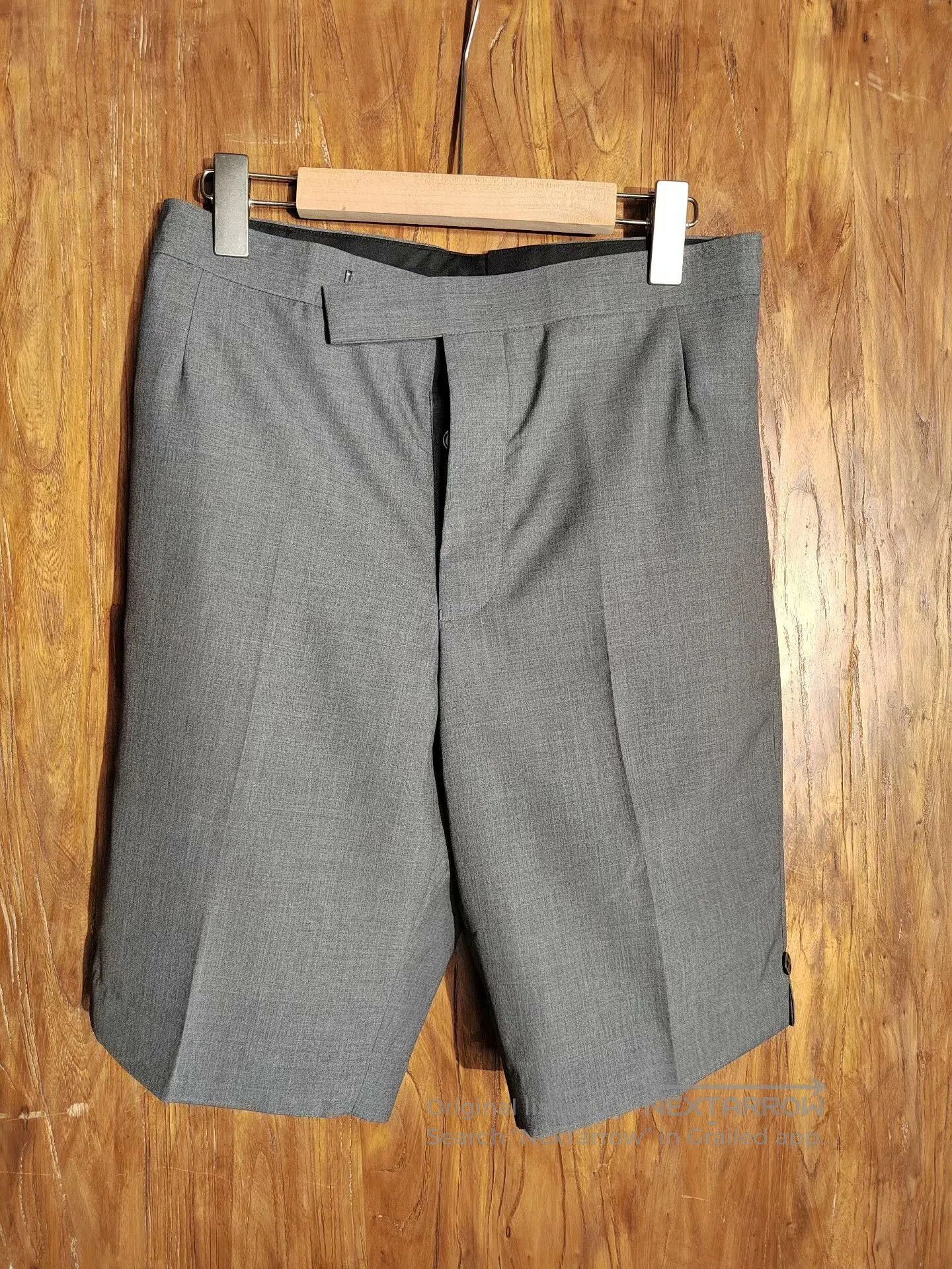 Thom Browne Thom Browne Gray Suit Shorts. Size US 26 / EU 42 - 1 Thumbnail