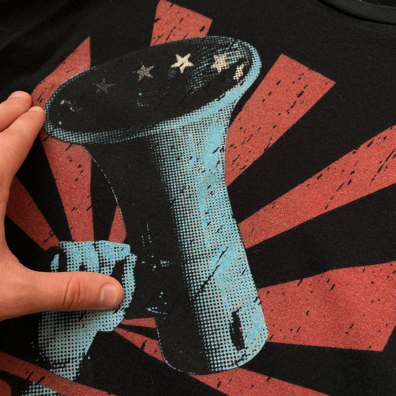 Other U2 Paris 2018 tour tee shirt Size US L / EU 52-54 / 3 - 4 Thumbnail
