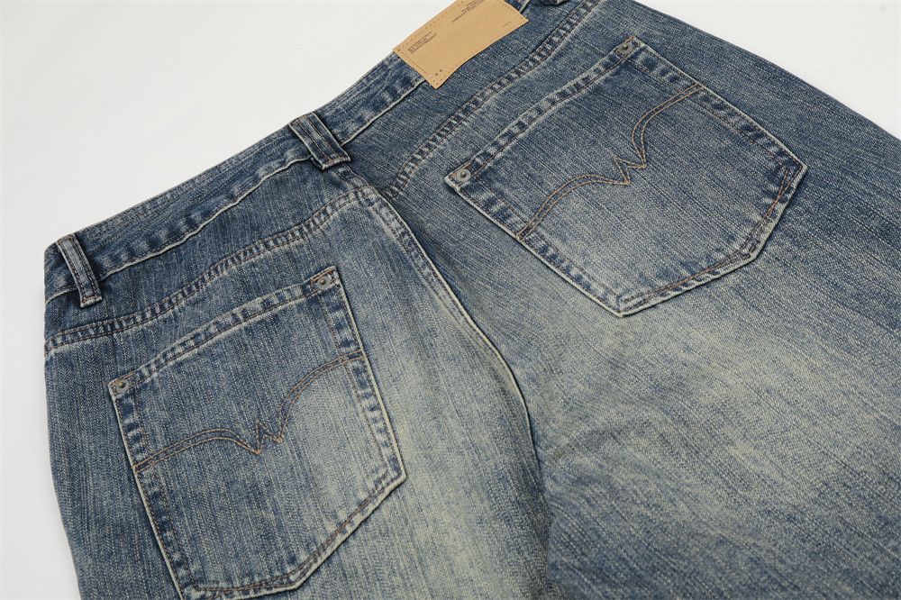 Vintage Men's loose distressed straight vintage washed jeans Size US 32 / EU 48 - 5 Thumbnail