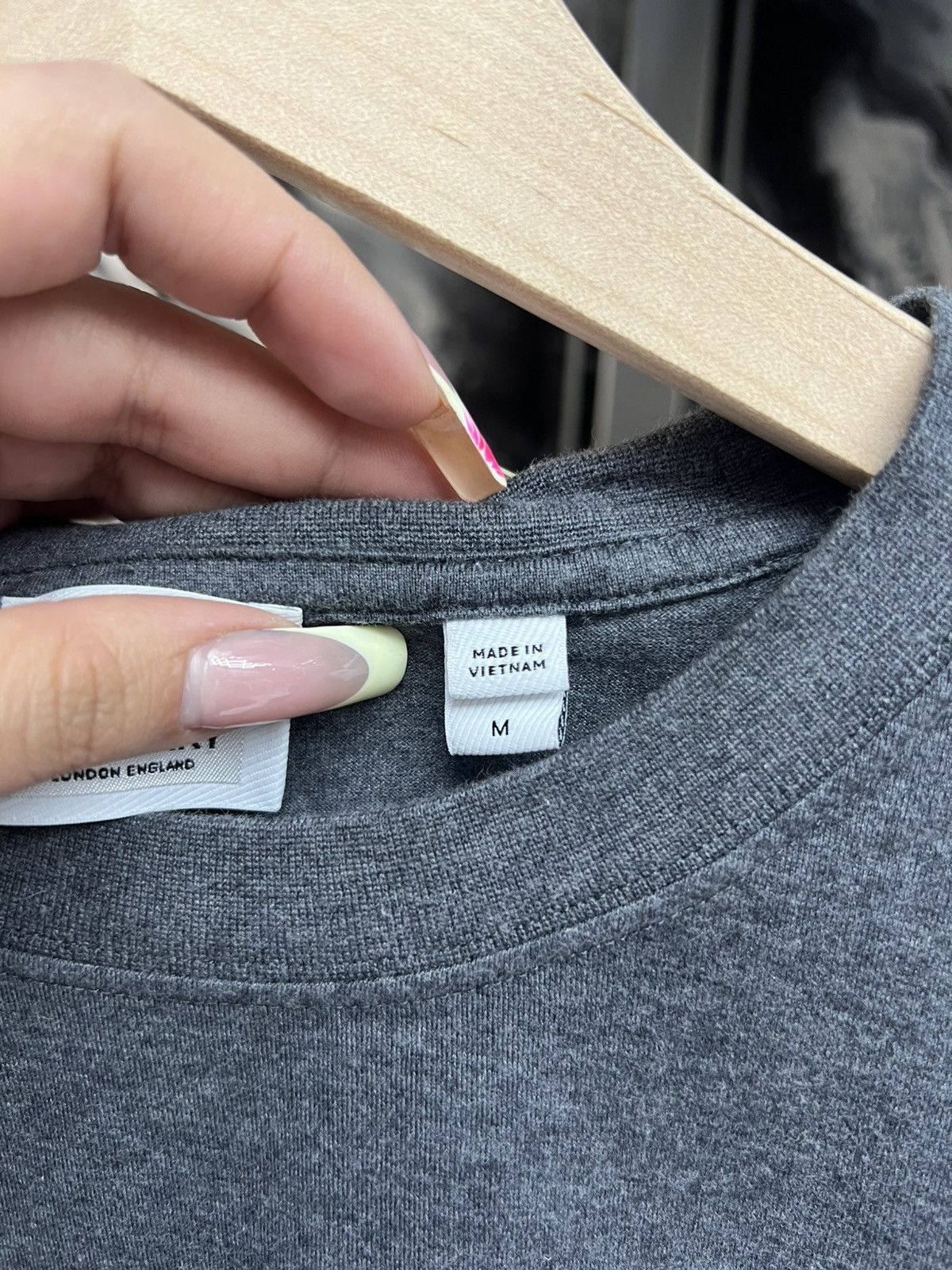 Burberry Burberry Dark Gray T-Shirt Size US M / EU 48-50 / 2 - 8 Thumbnail