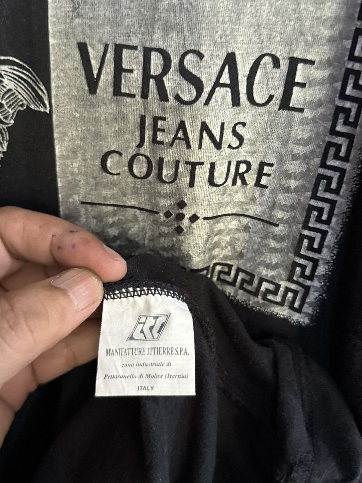 Versace Jeans Couture Thrashed Vintage 90s Versace Jeans Couture Sun Faded Italy T Size US L / EU 52-54 / 3 - 9 Thumbnail