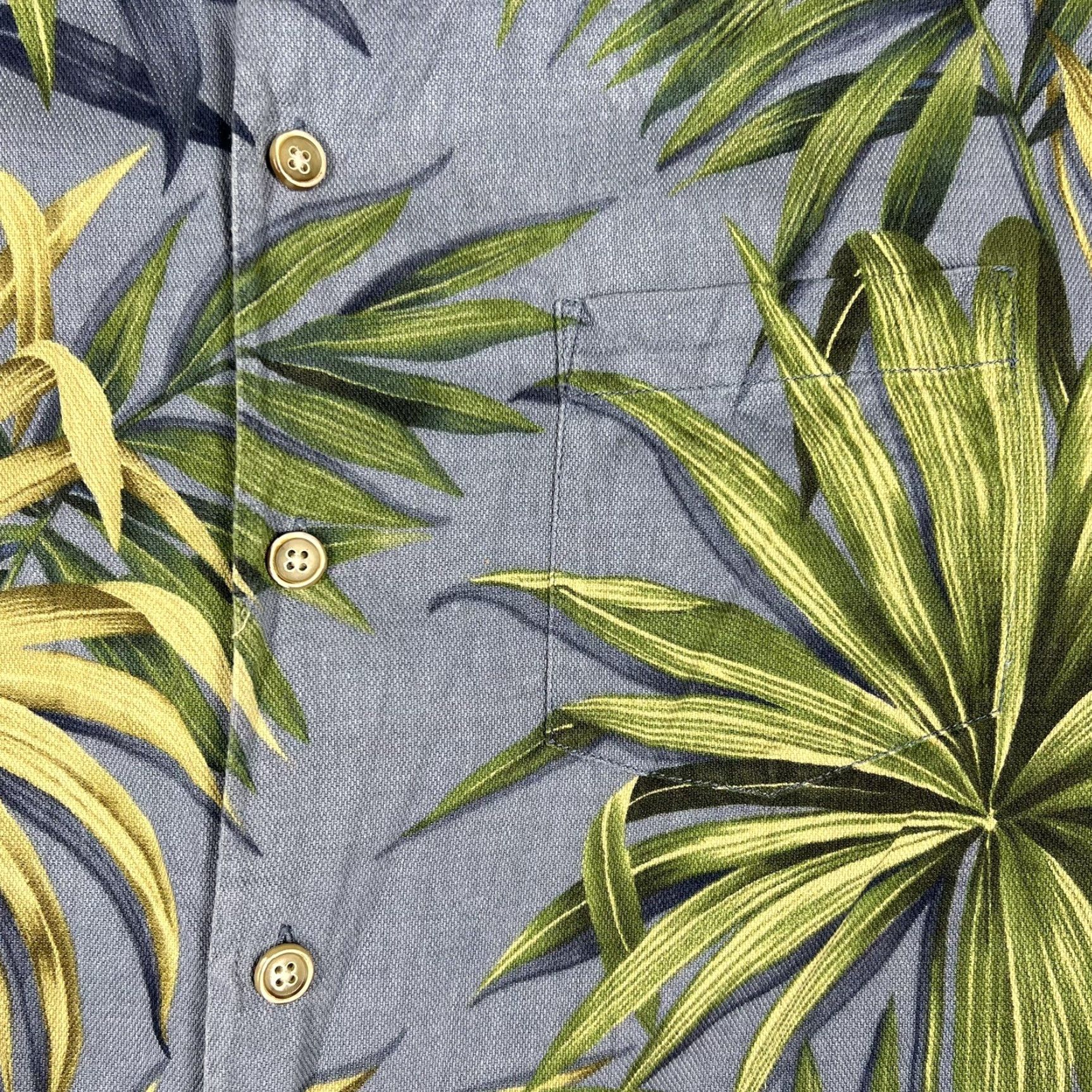 Tommy Bahama Tommy Bahama Shirt Hawaiian Button-Up Men L Blue Silk Cotton Floral Short Sleeve Travel Casual Party/Cocktail Size US L / EU 52-54 / 3 - 4 Thumbnail