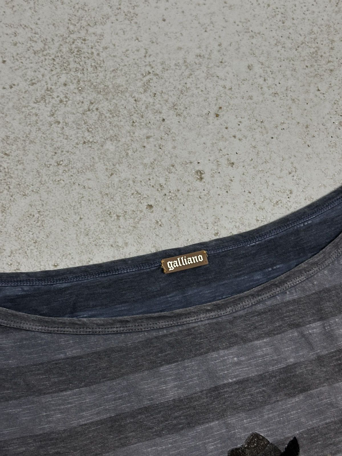 John Galliano Vintage 00s John Galliano Rip It Unisex Tee Size US L / EU 52-54 / 3 - 10 Thumbnail
