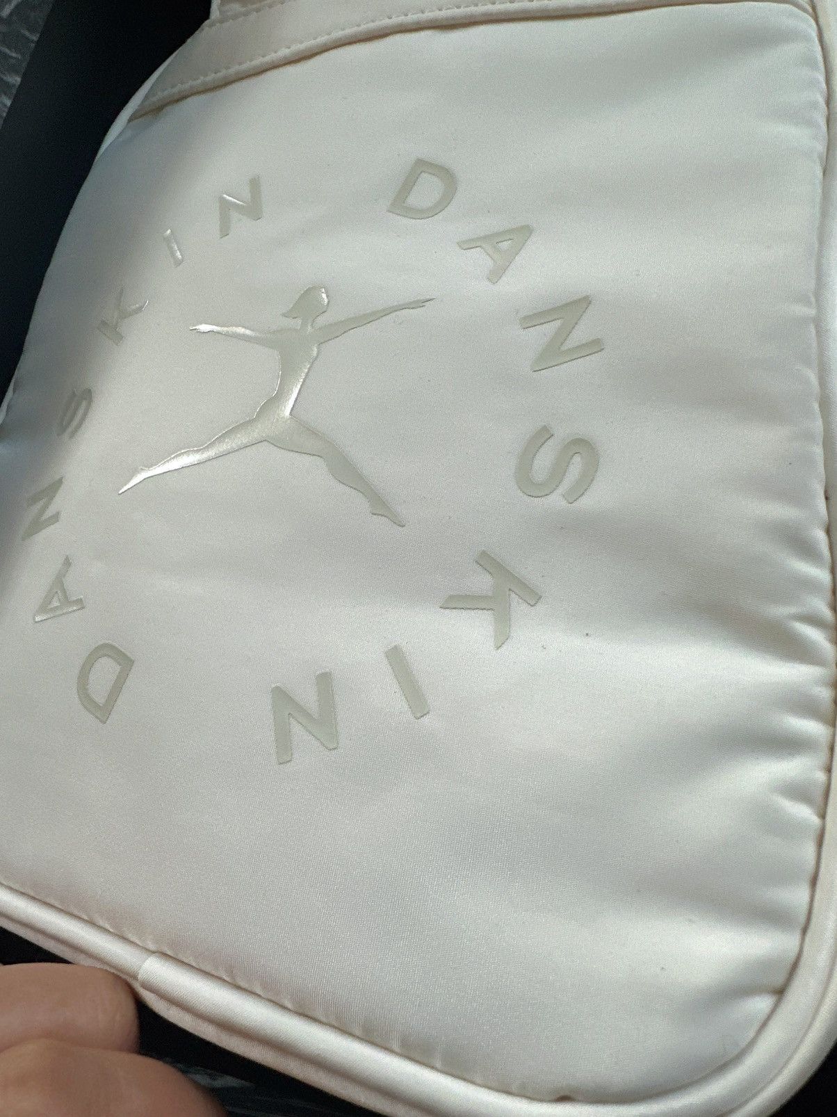 Designer $60 Danskin CREAM SMALL BACKPACK + CARD CASE + KEY CHAIN 3pc Size ONE SIZE - 8 Thumbnail