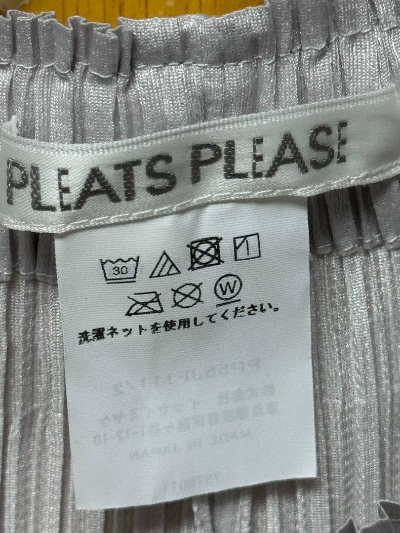 Issey Miyake Issey Miyake size:2 Light grey pleated pants Size 42" / US 20 - 3 Thumbnail