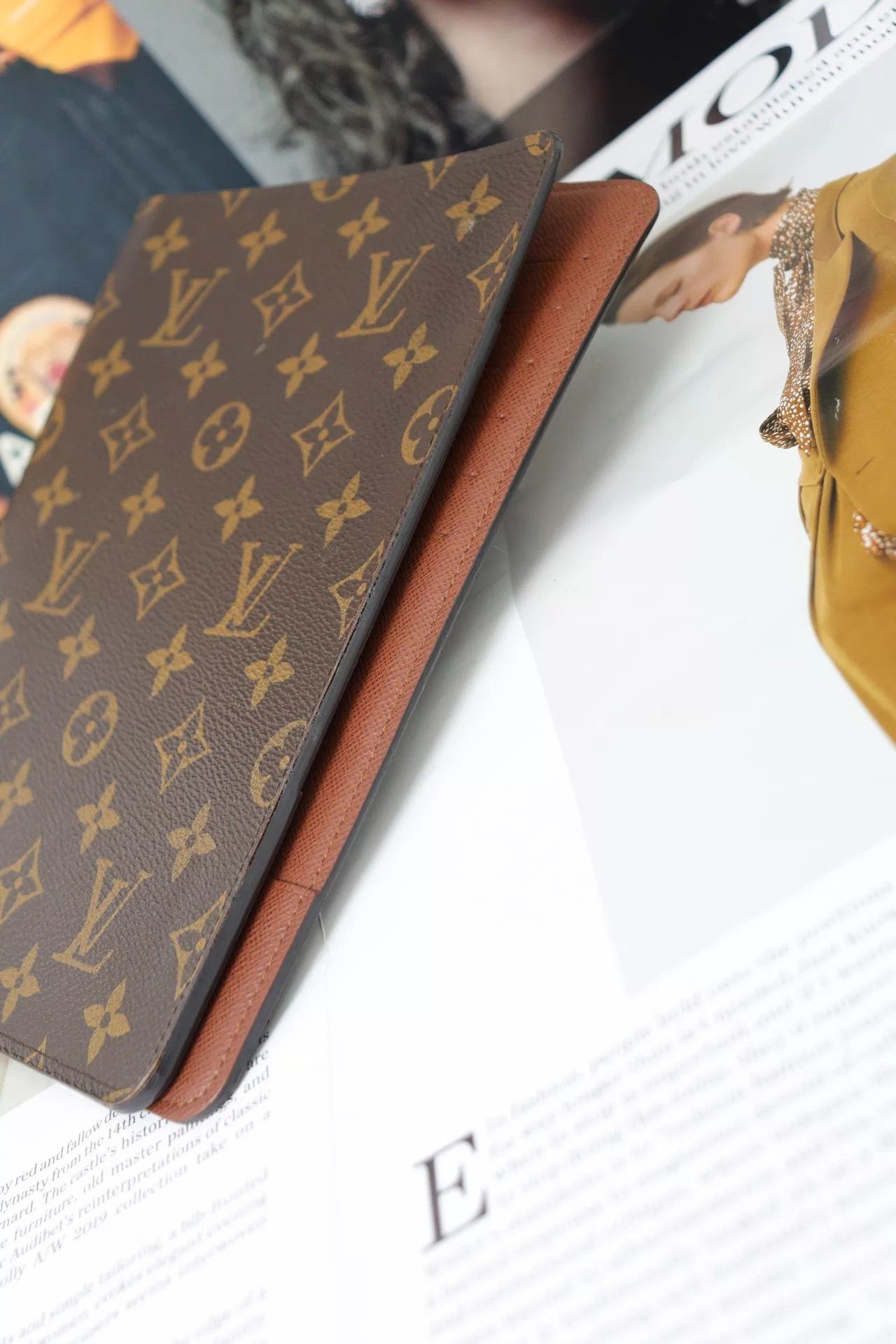 Louis Vuitton LV notebook sleeve 23.3x18 2018 vintage no accessories Size ONE SIZE - 6 Thumbnail