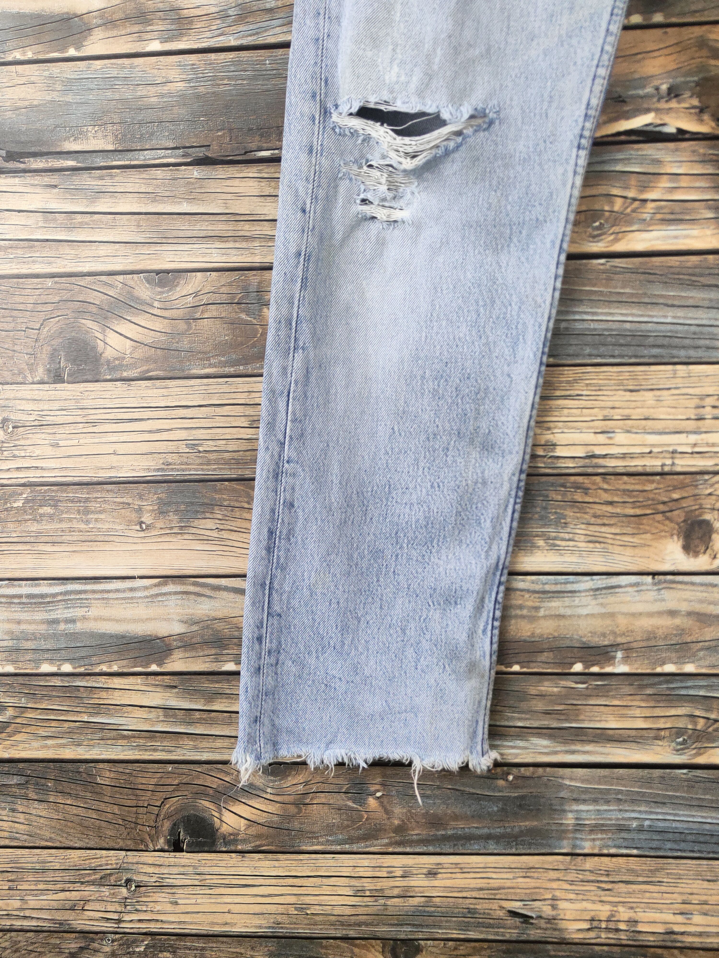 Levi's DL Vintage 80' Levi's Distressed Ripped Denim Jeans #S2846 Size US 28 / EU 44 - 4 Thumbnail
