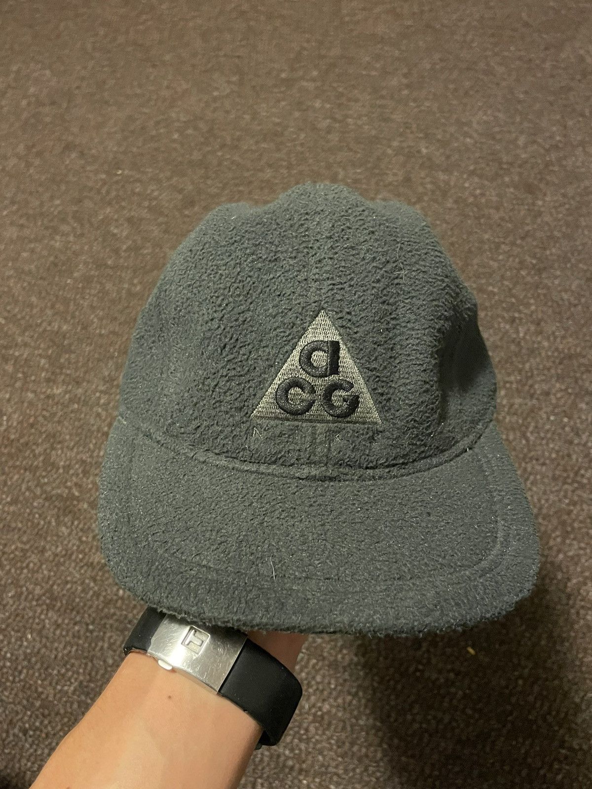 Nike acg sherpa hat deals