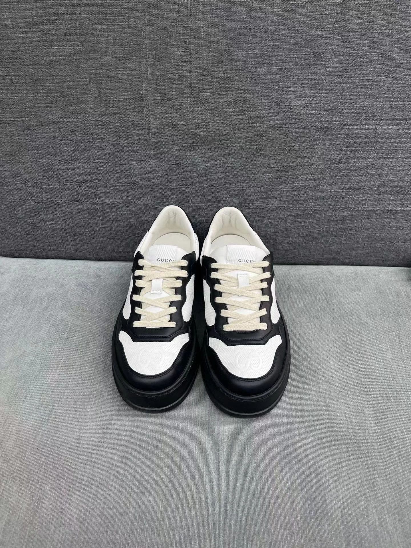 Gucci GUCCI Panda Sneakers Black White 38 Size US 8 / IT 38 - 2 Thumbnail