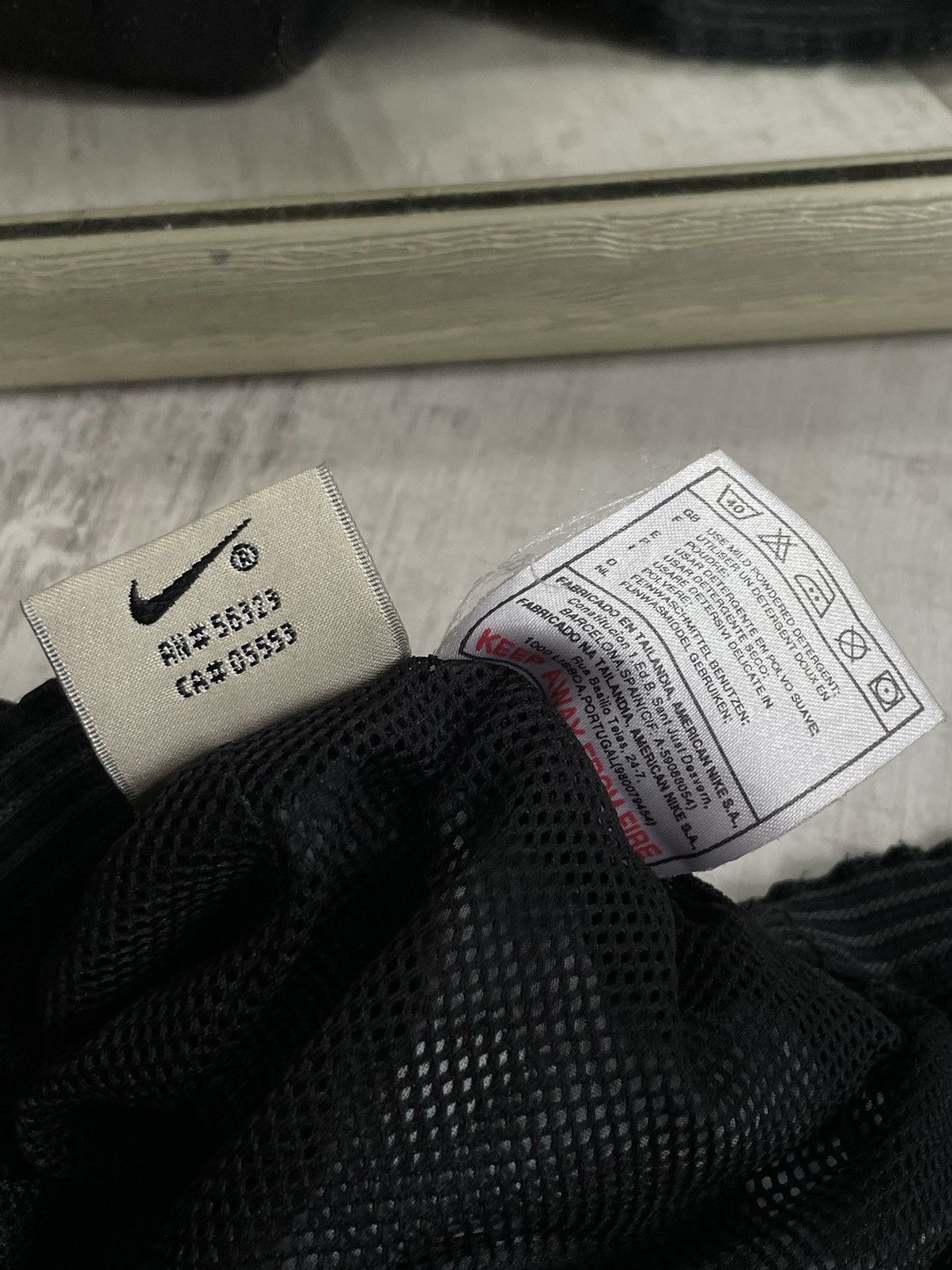 Nike ACG Vintage Nike ACG F.I.T 00’s Nylon Sweatpants Y2K Drill RARE Size US 33 - 11 Thumbnail
