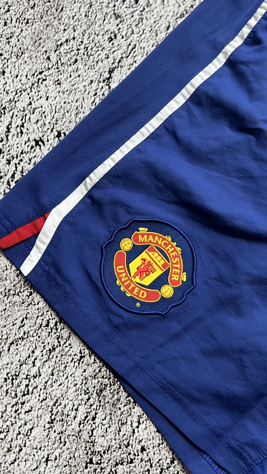 Nike 2008-2009 Manchester United nike vintage shorts Size US 30 / EU 46 - 3 Thumbnail