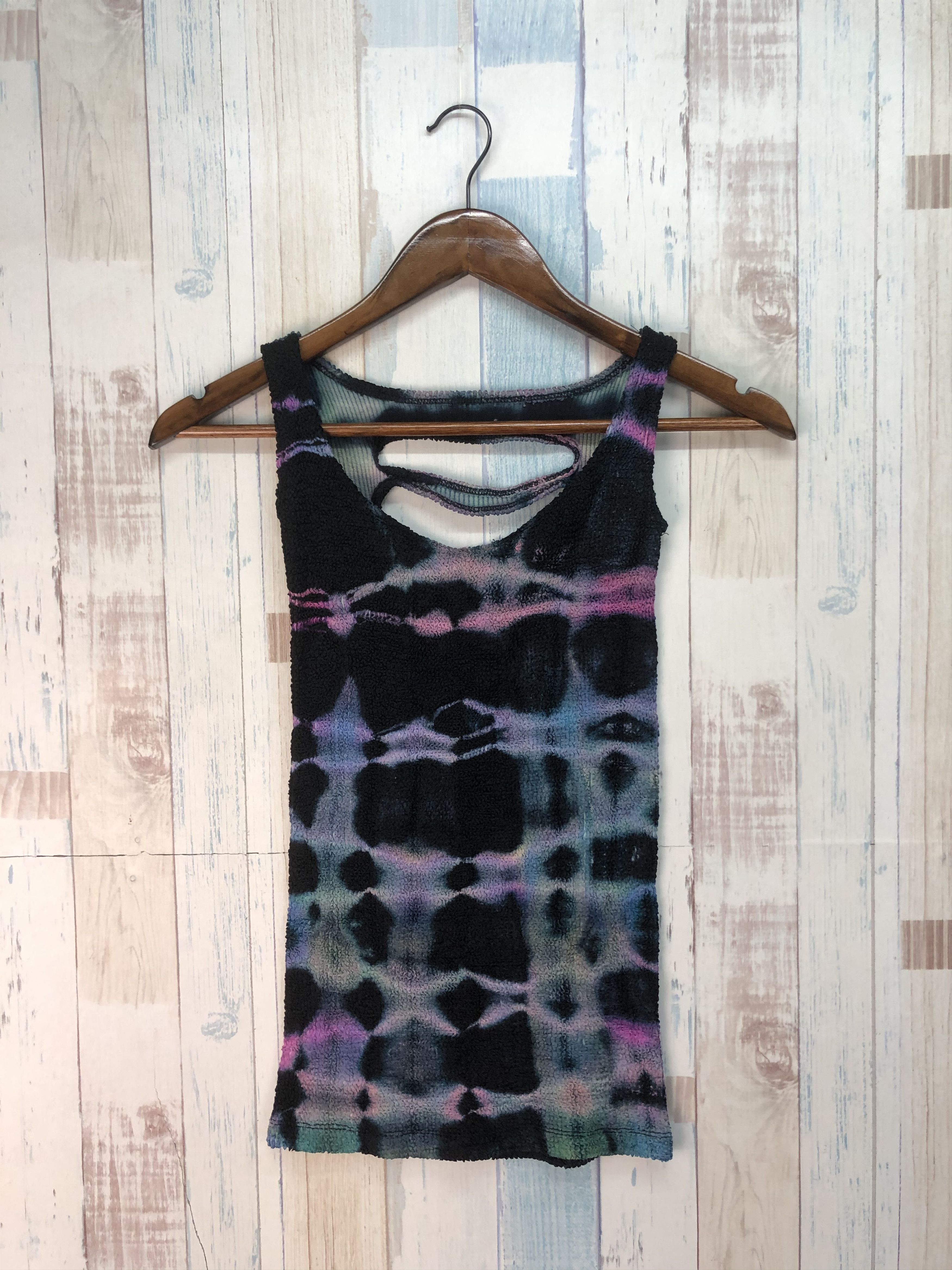 Japanese Brand × Vintage Vintage Sleeveless Tops Like Pleats Please Issey Miyake Size ONE SIZE - 1 Thumbnail