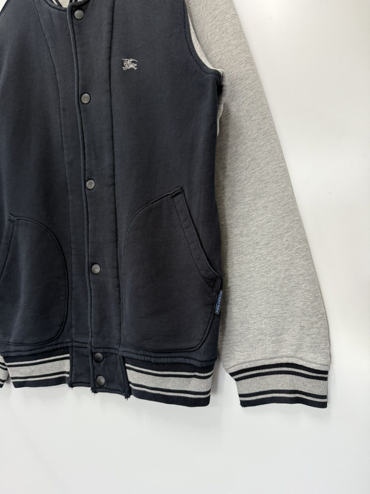 Black Label 🔥 BURBERRY Blue Label Distressed Varsity Sweat Jacket - M Size US S / EU 44-46 / 1 - 2 Thumbnail