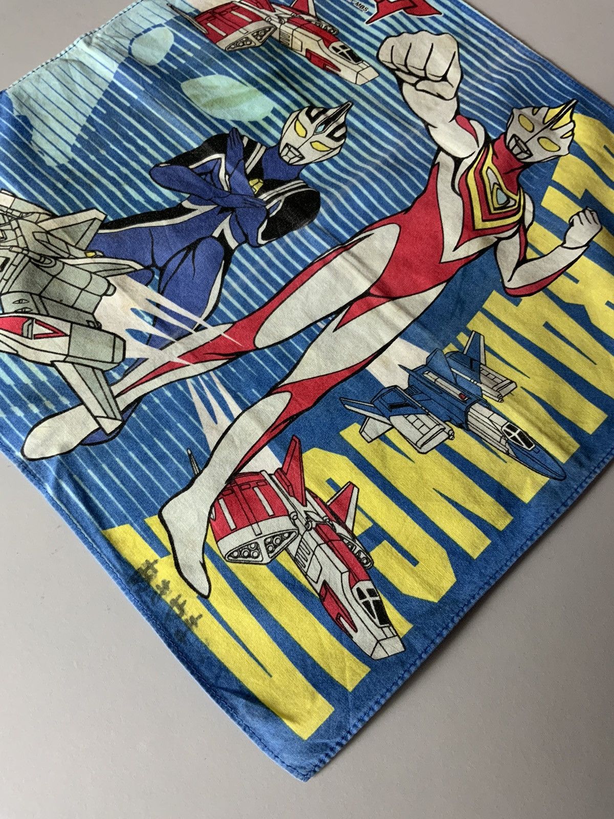 Japanese Brand Vintage Ultraman Big Logo 90s Tsuburaya Avant Garde Bandana Size ONE SIZE - 4 Thumbnail