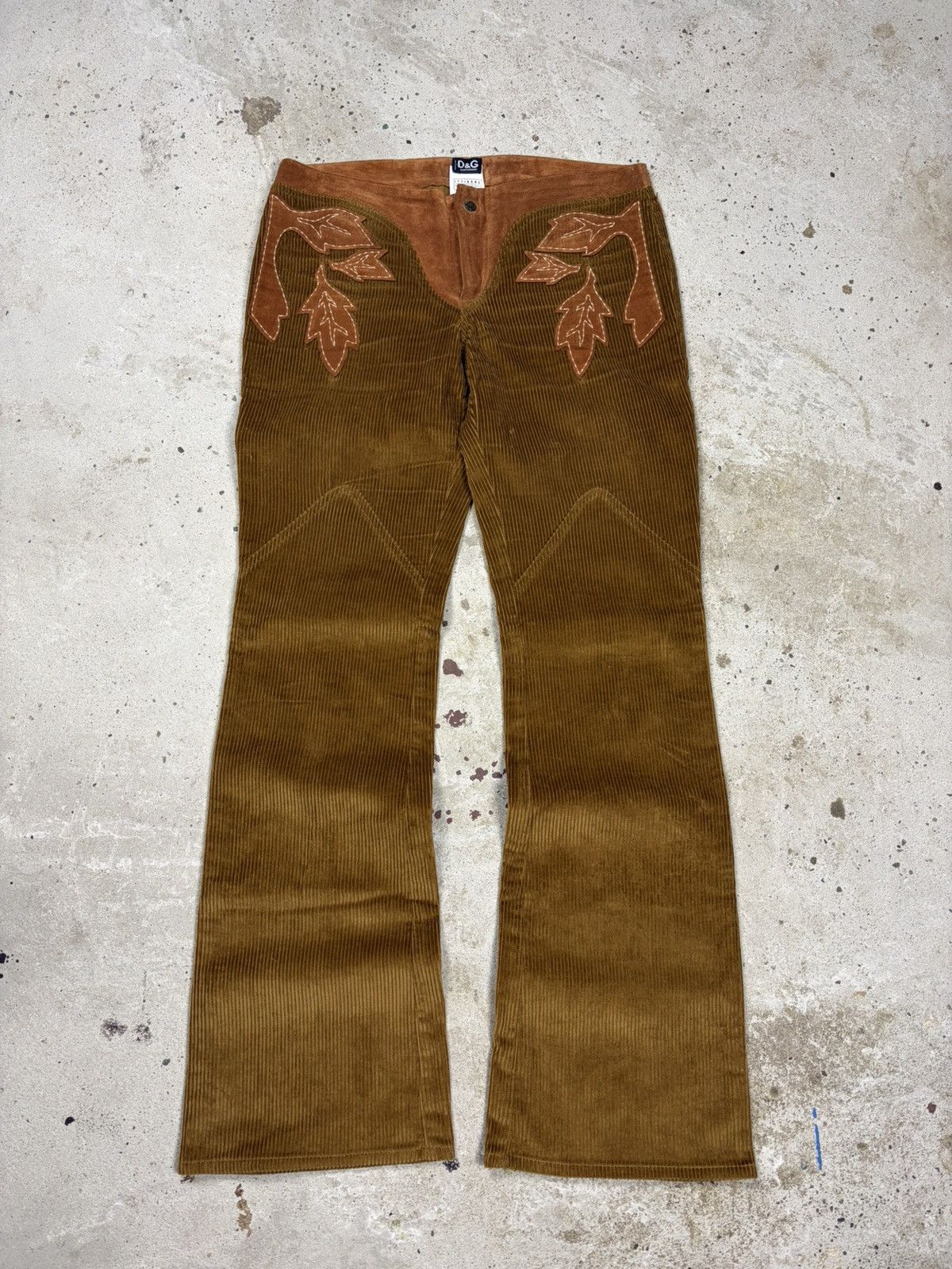 Dolce & Gabbana 2000s Dolce & Gabbana Corduroy Bootcut Pants Suede Leaves Size 30" / US 8 / IT 44 - 1 Thumbnail