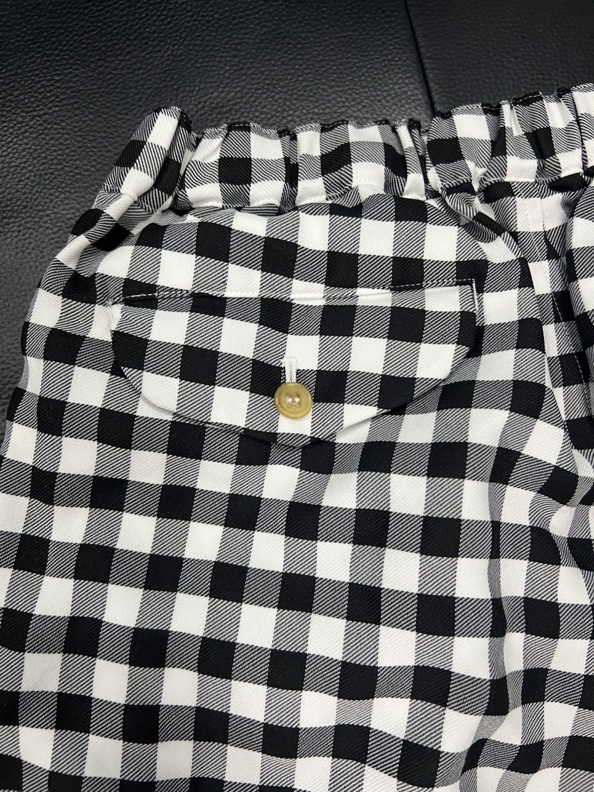 Comme des Garcons Black Black Comme des Garçons 2023 Check Cropped Pants Size US 30 / EU 46 - 8 Thumbnail