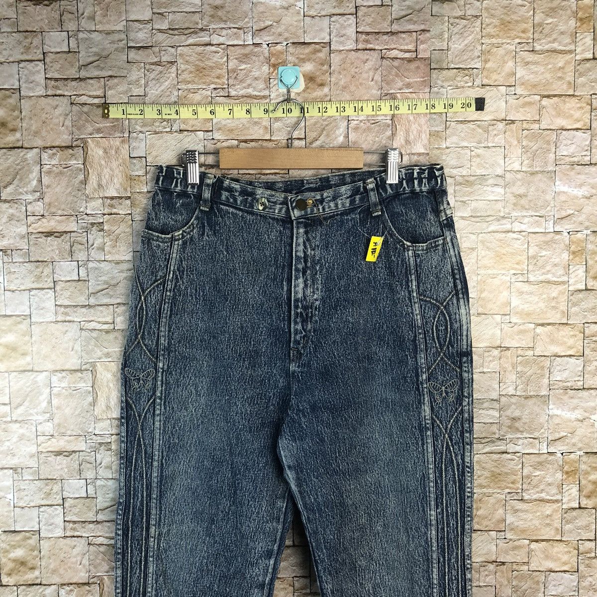 Japanese Brand × Vintage Long Happy Blue vintage faded Denim Pants #A112 Size US 30 / EU 46 - 2 Thumbnail