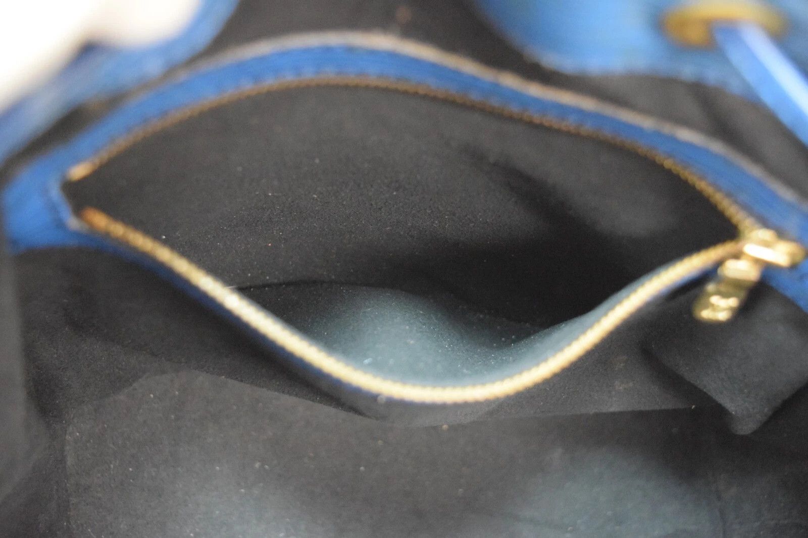 Louis Vuitton Louis Vuitton Petit Noé Shoulder Bag Epi Leather Blue M44105 Size ONE SIZE - 21 Thumbnail