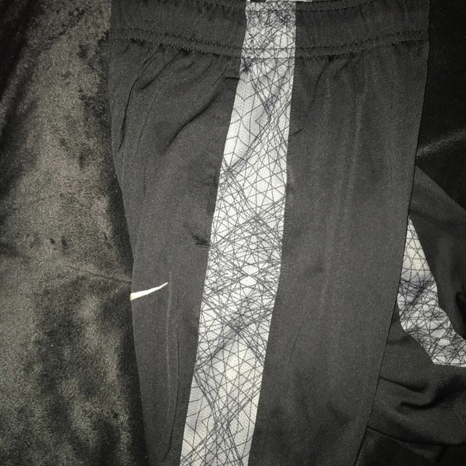 Nike Nike dri fit leggings, size 12 Size 27" / US 4 / IT 40 - 3 Thumbnail